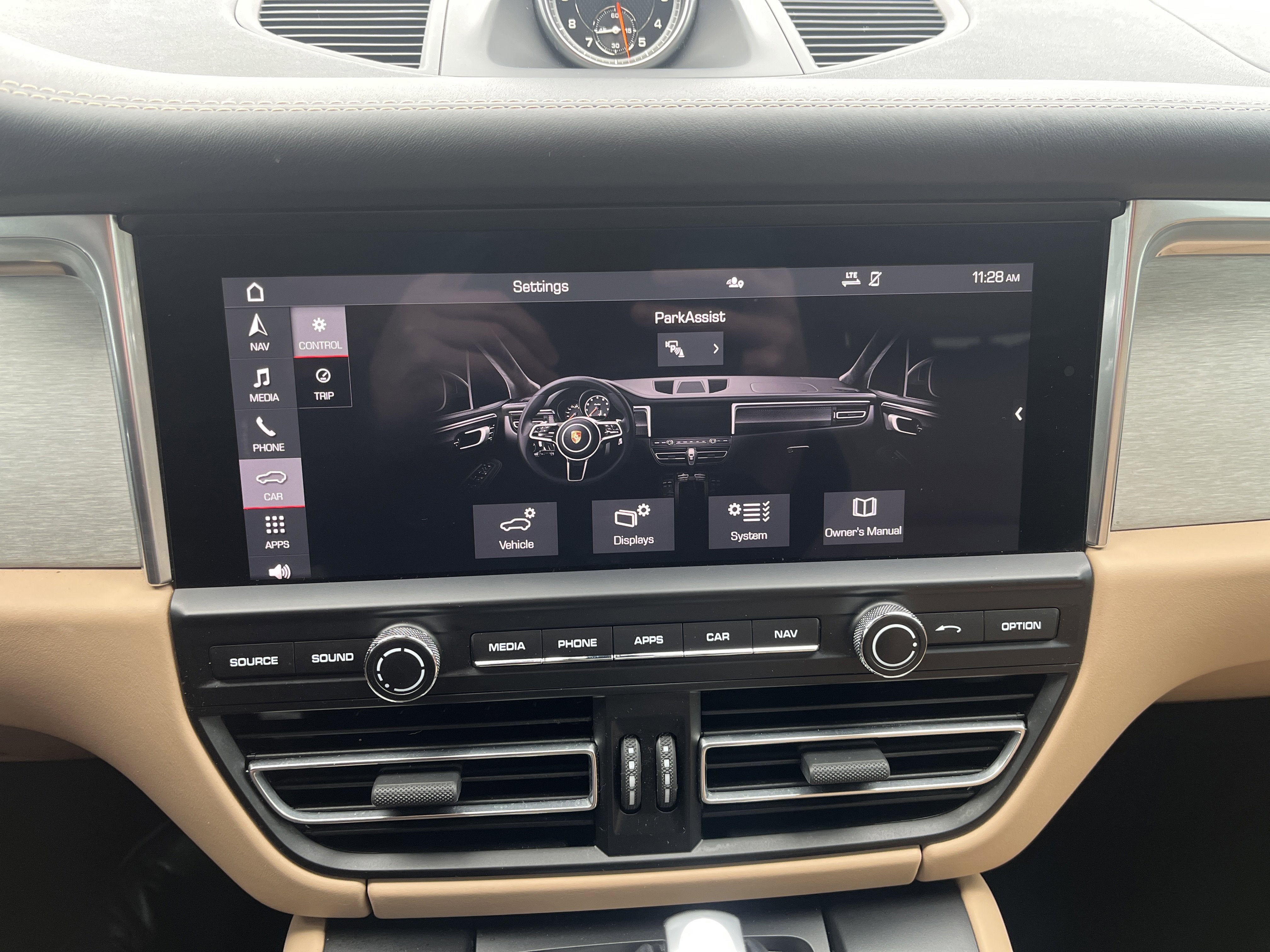 2020 Porsche Macan Turbo AWD w/Nav