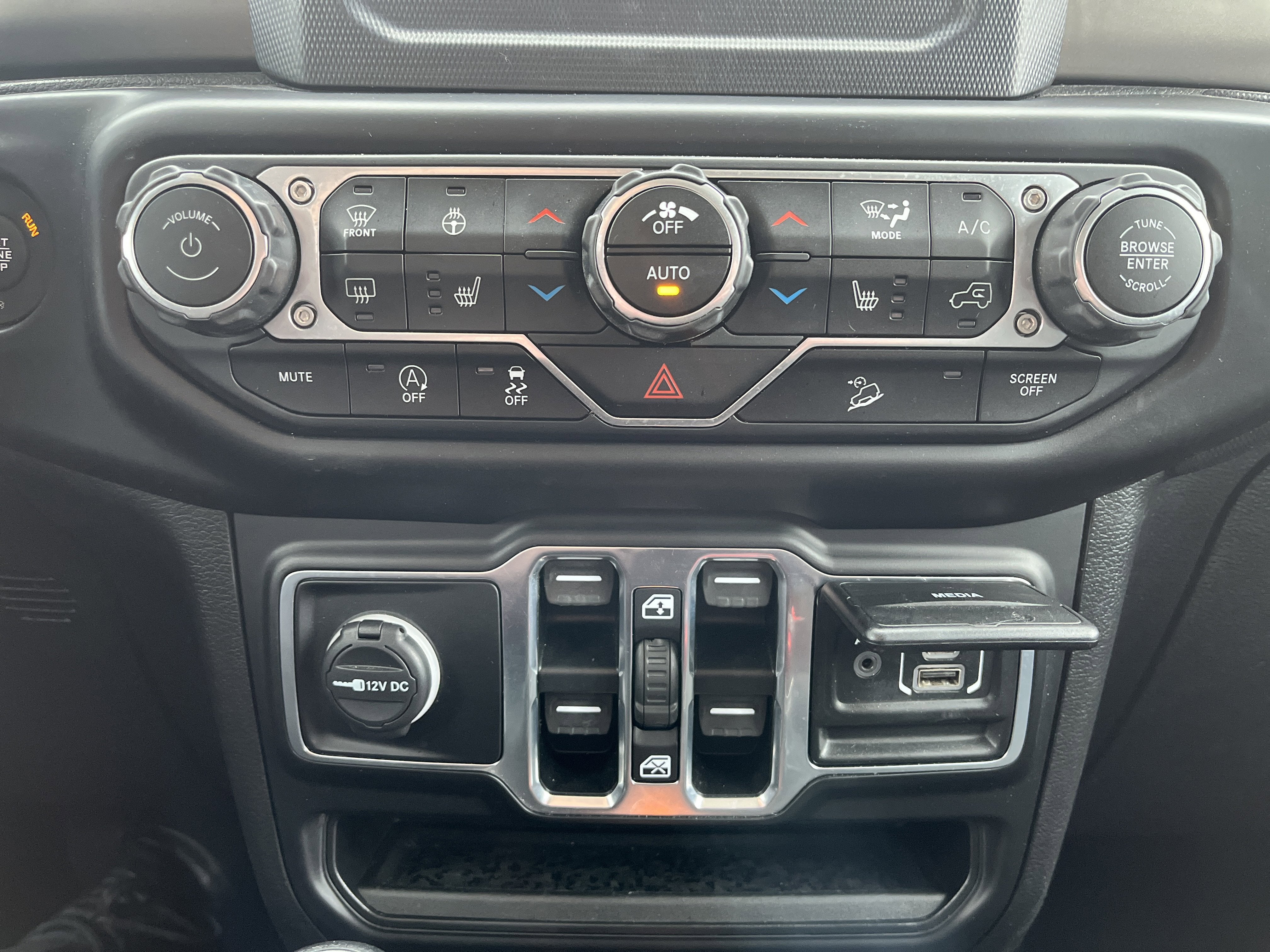 2020 Jeep Wrangler Unlimited Willys