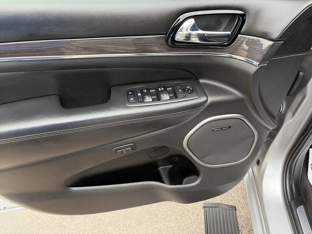 2019 Jeep Grand Cherokee Overland