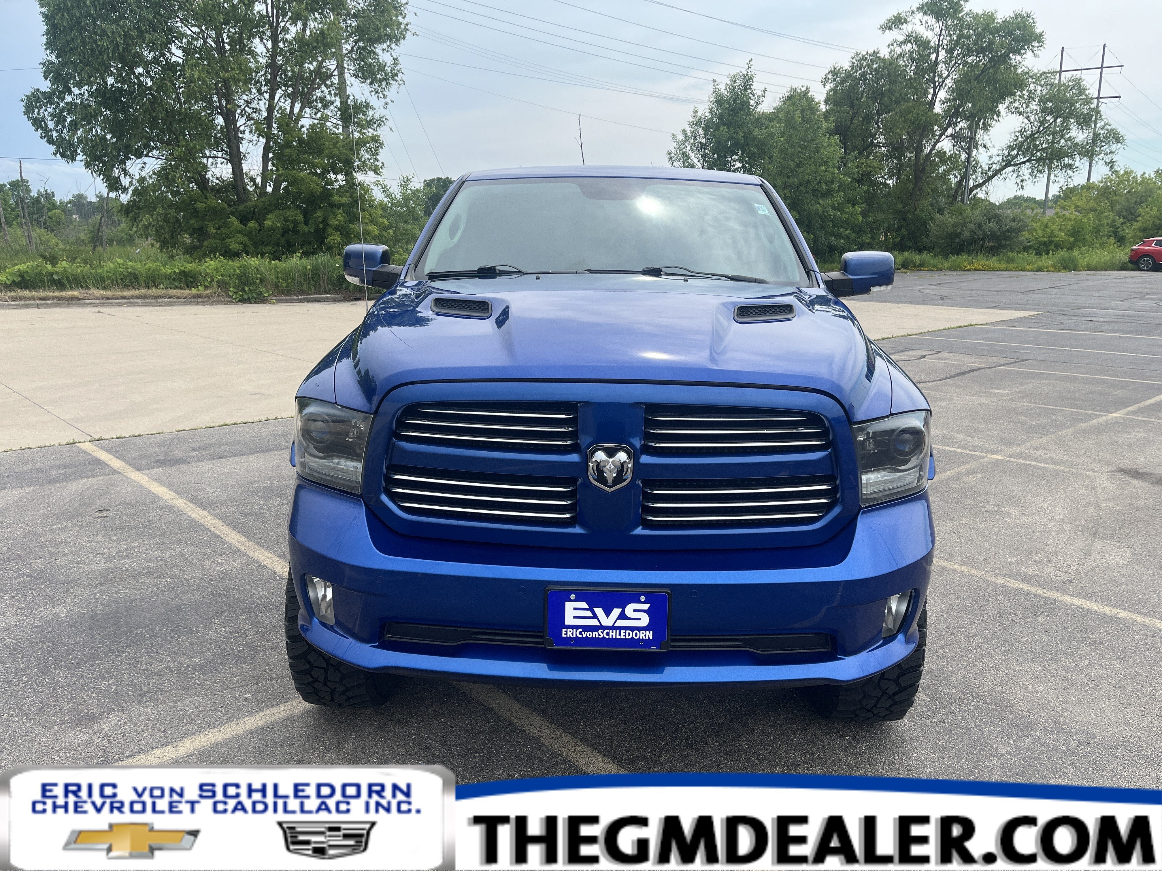 2015 RAM 1500 Sport 4x4 Crew Cab's photo