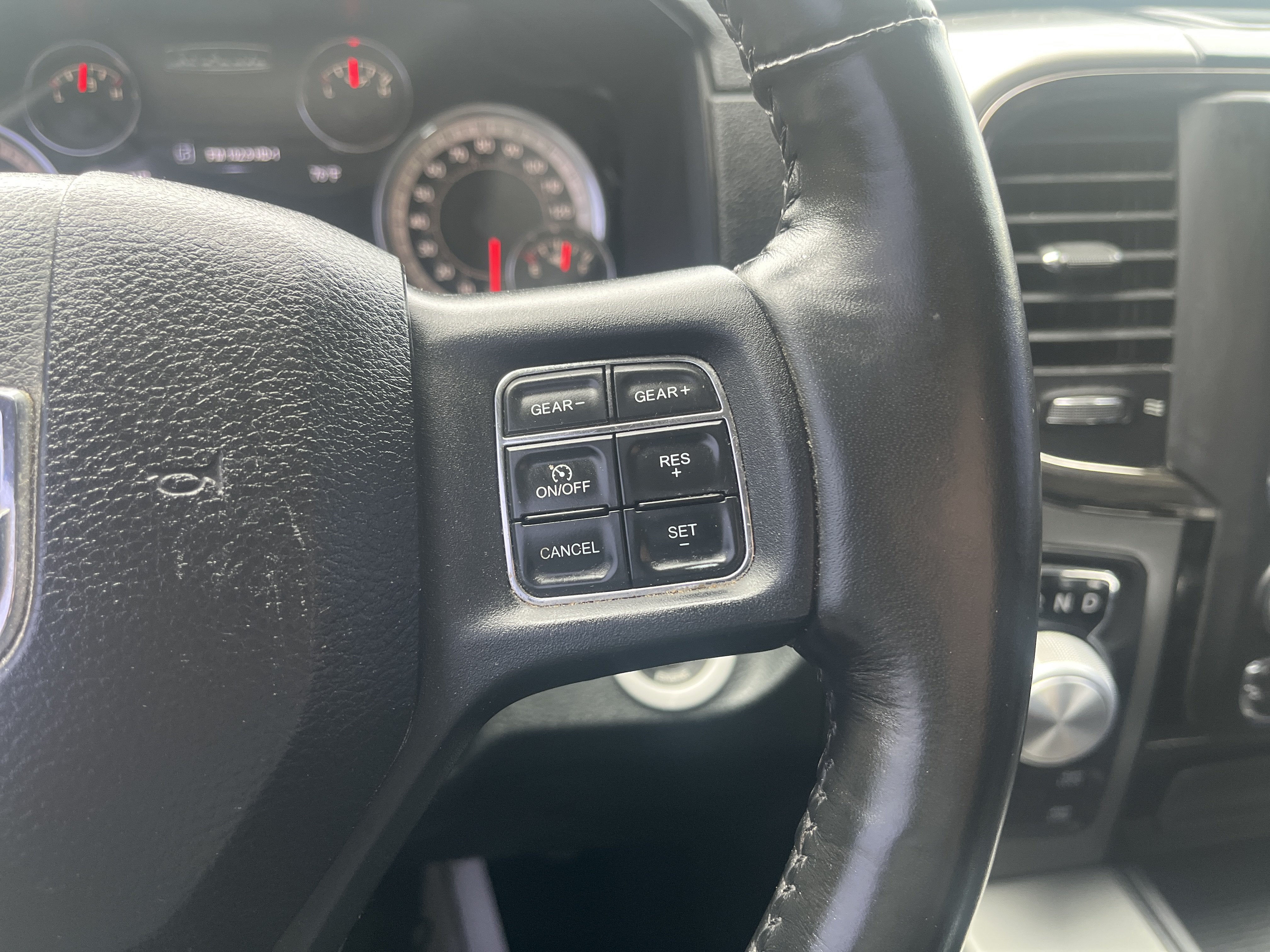 2015 RAM 1500 Sport