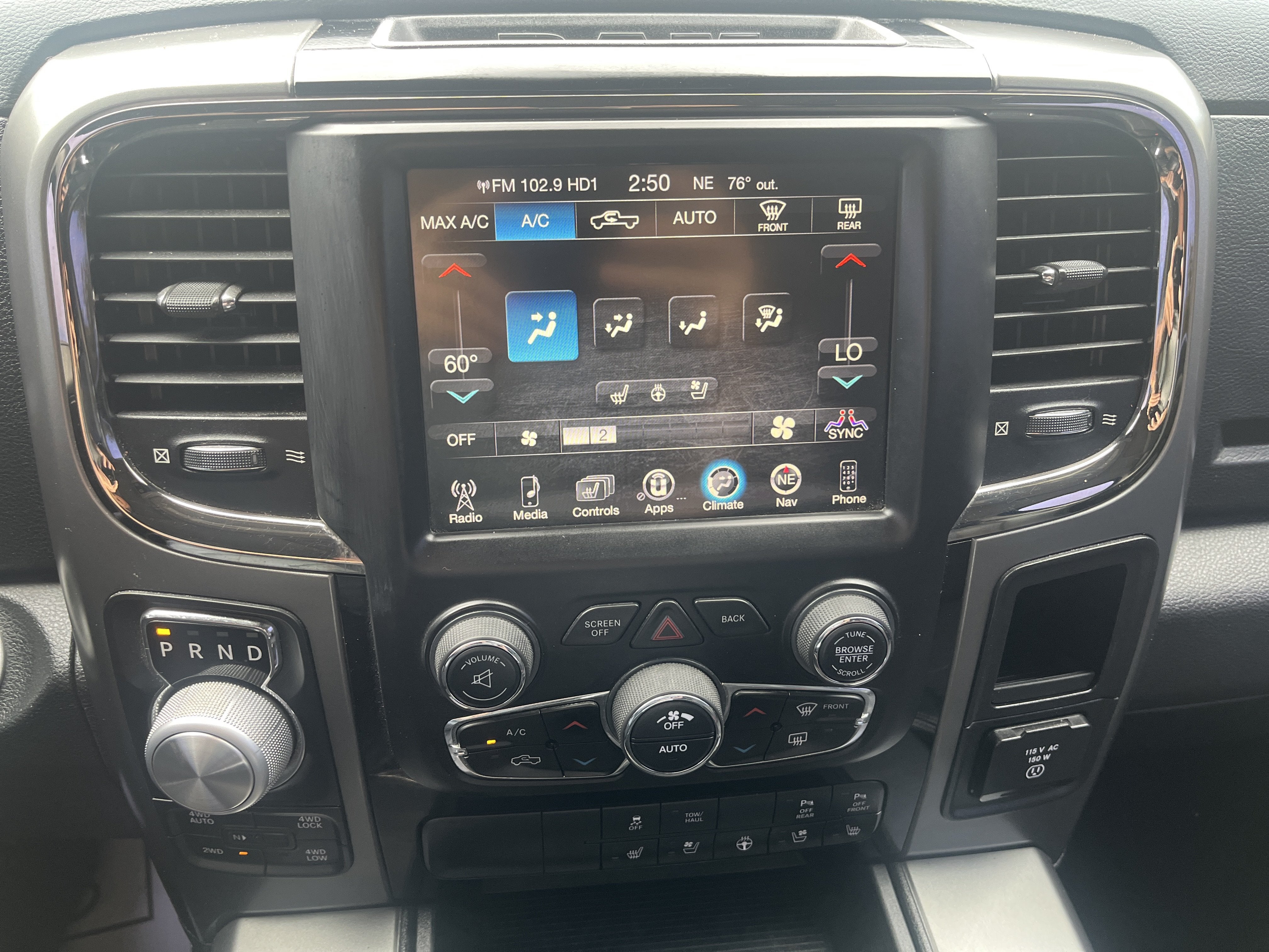 2015 RAM 1500 Sport