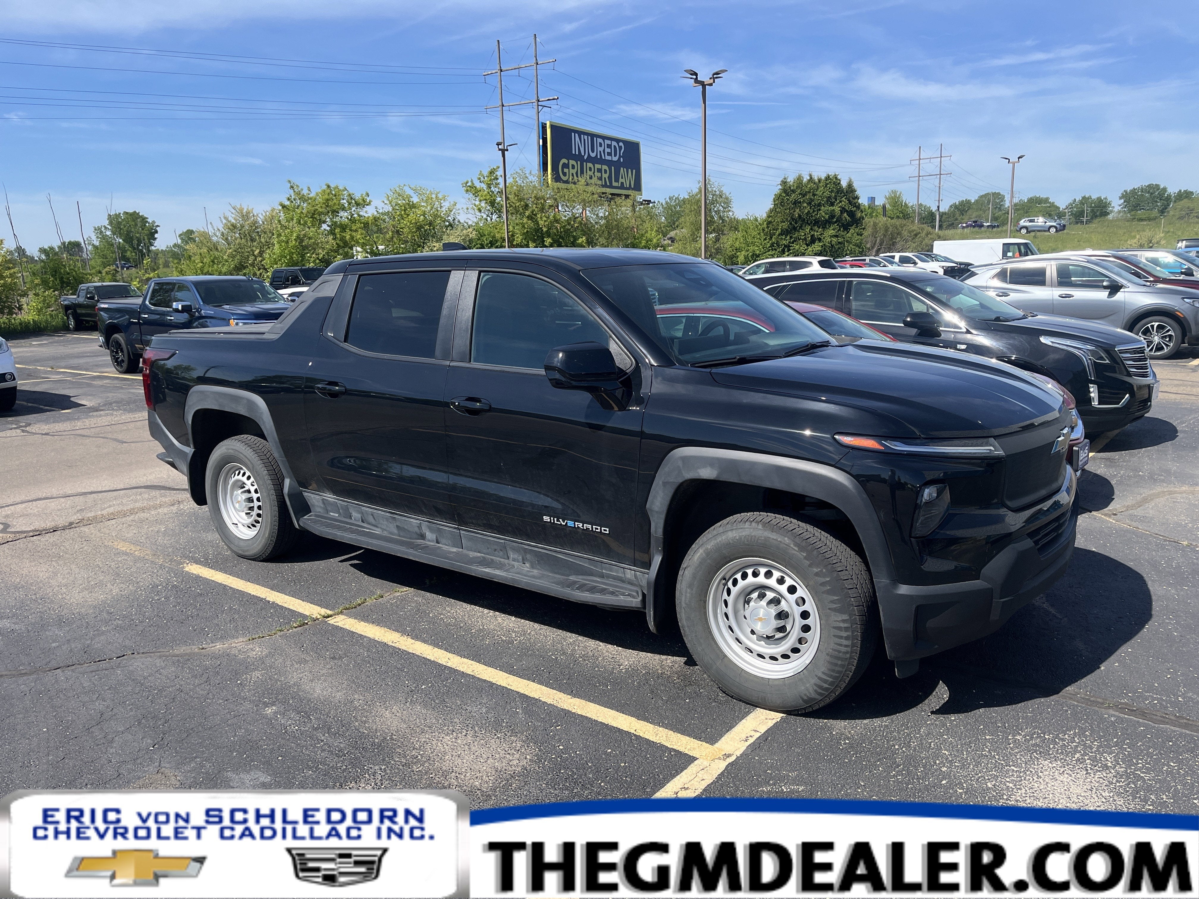 2025 Chevrolet Silverado EV Work Truck Max Range's photo