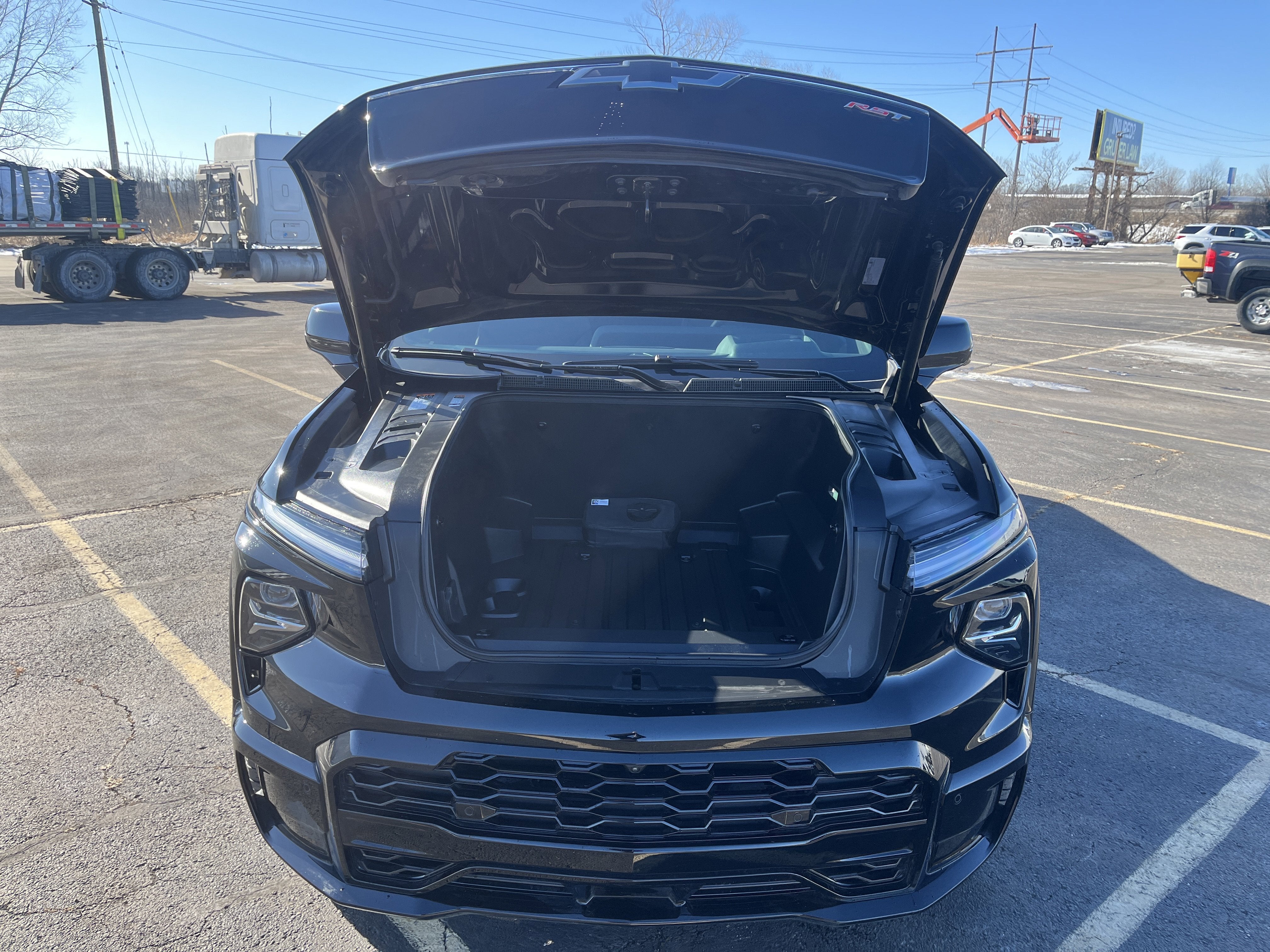 2025 Chevrolet Silverado EV RST - Max Range