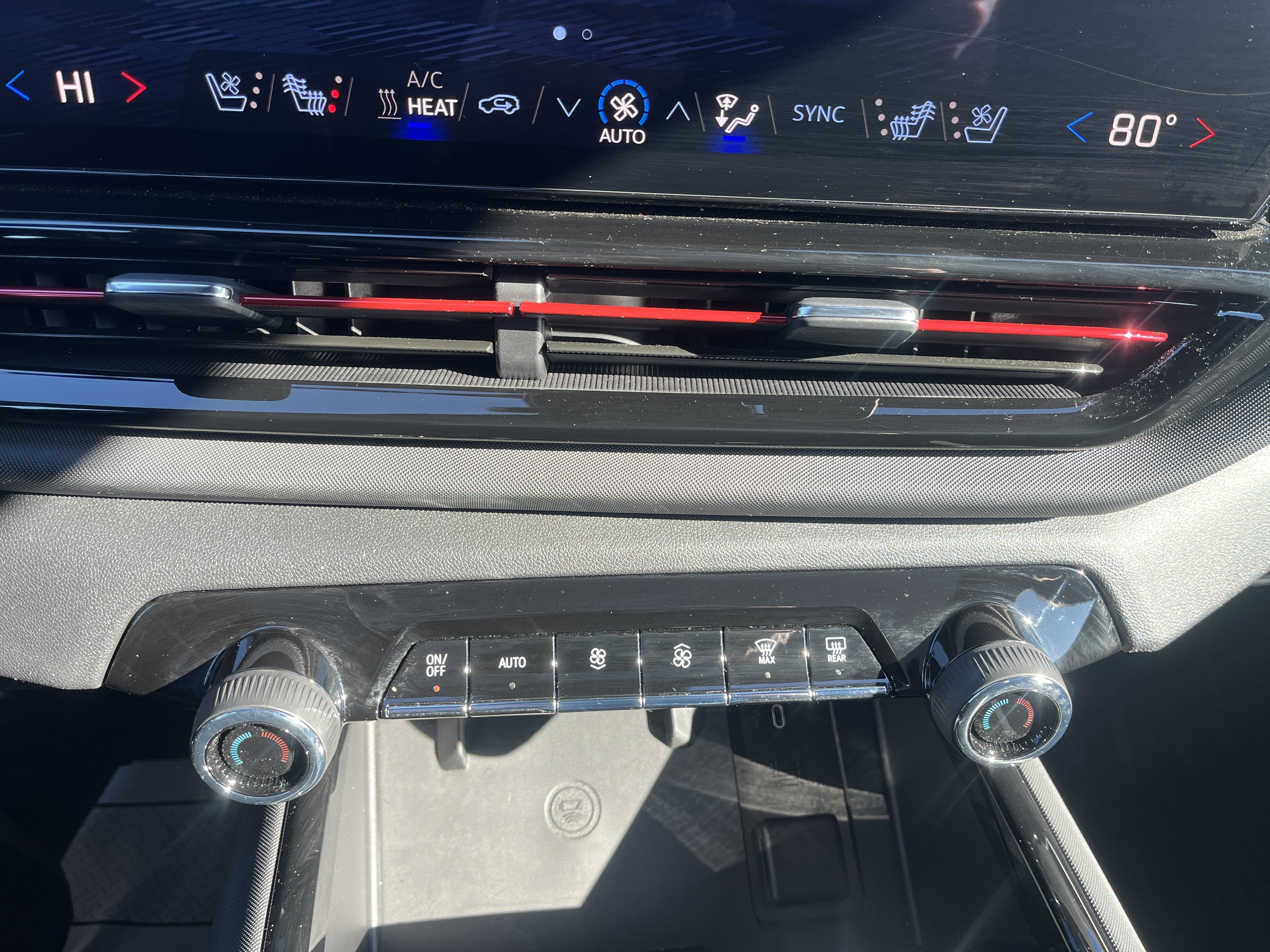 2025 Chevrolet Silverado EV RST - Max Range