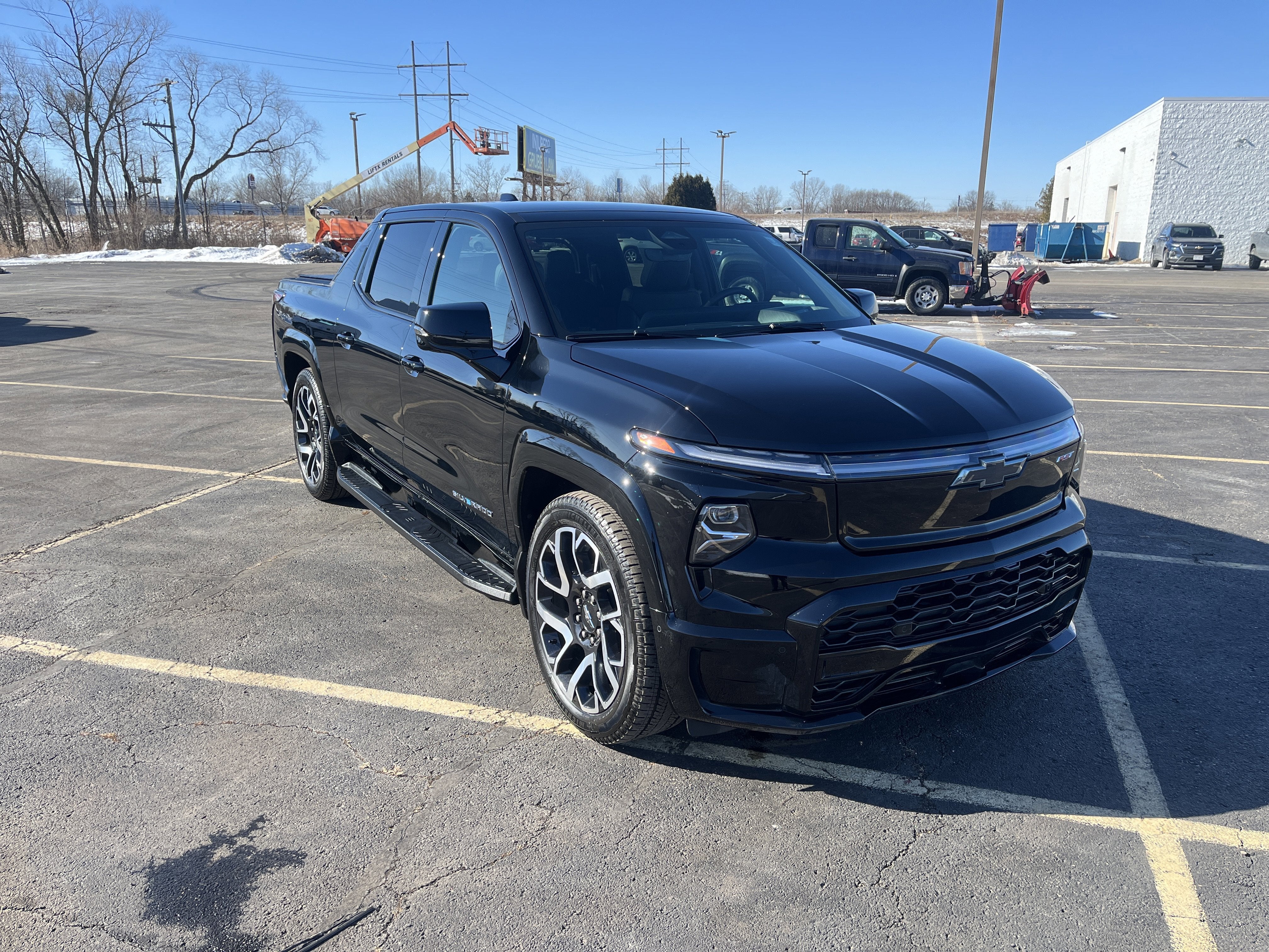 2025 Chevrolet Silverado EV RST - Max Range
