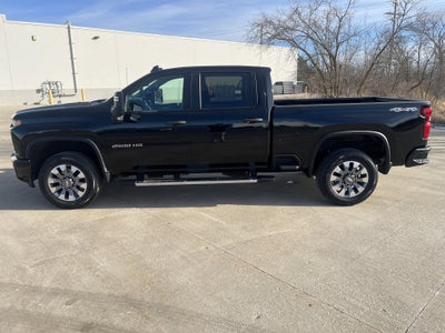 2022 Chevrolet Silverado 2500 HD Custom