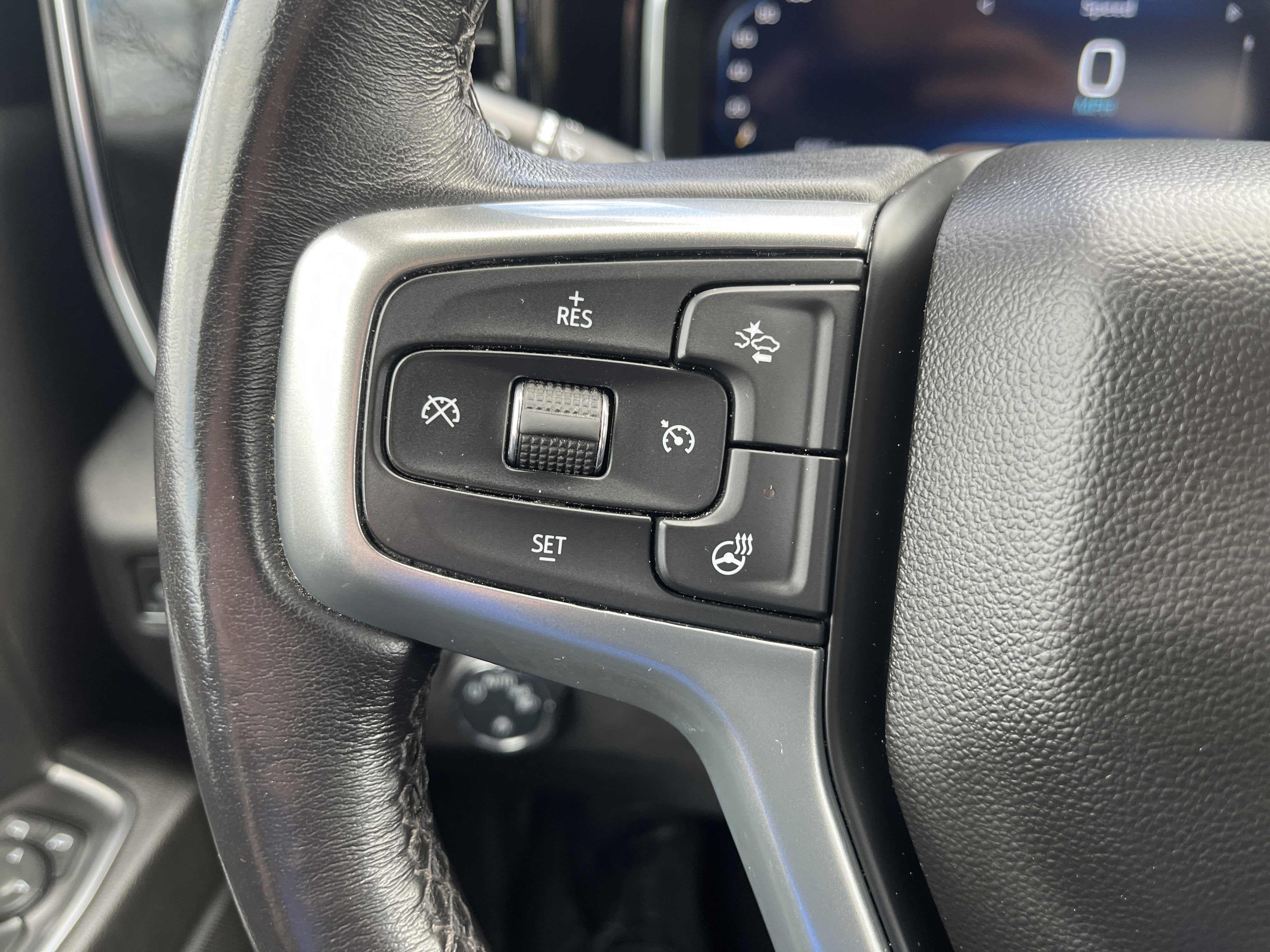 2022 Chevrolet Silverado 1500 LT (2FL)