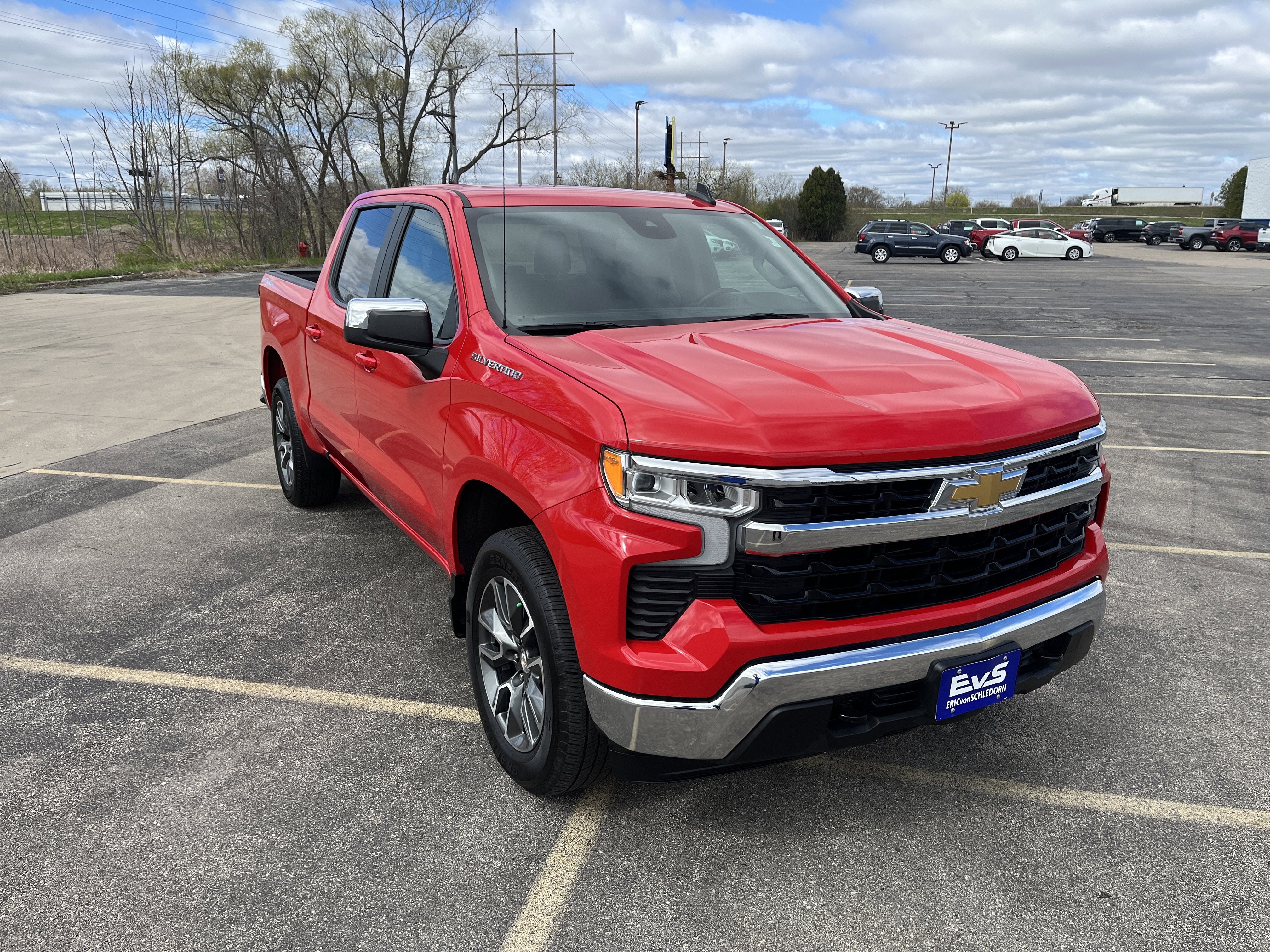2022 Chevrolet Silverado 1500 LT (2FL)