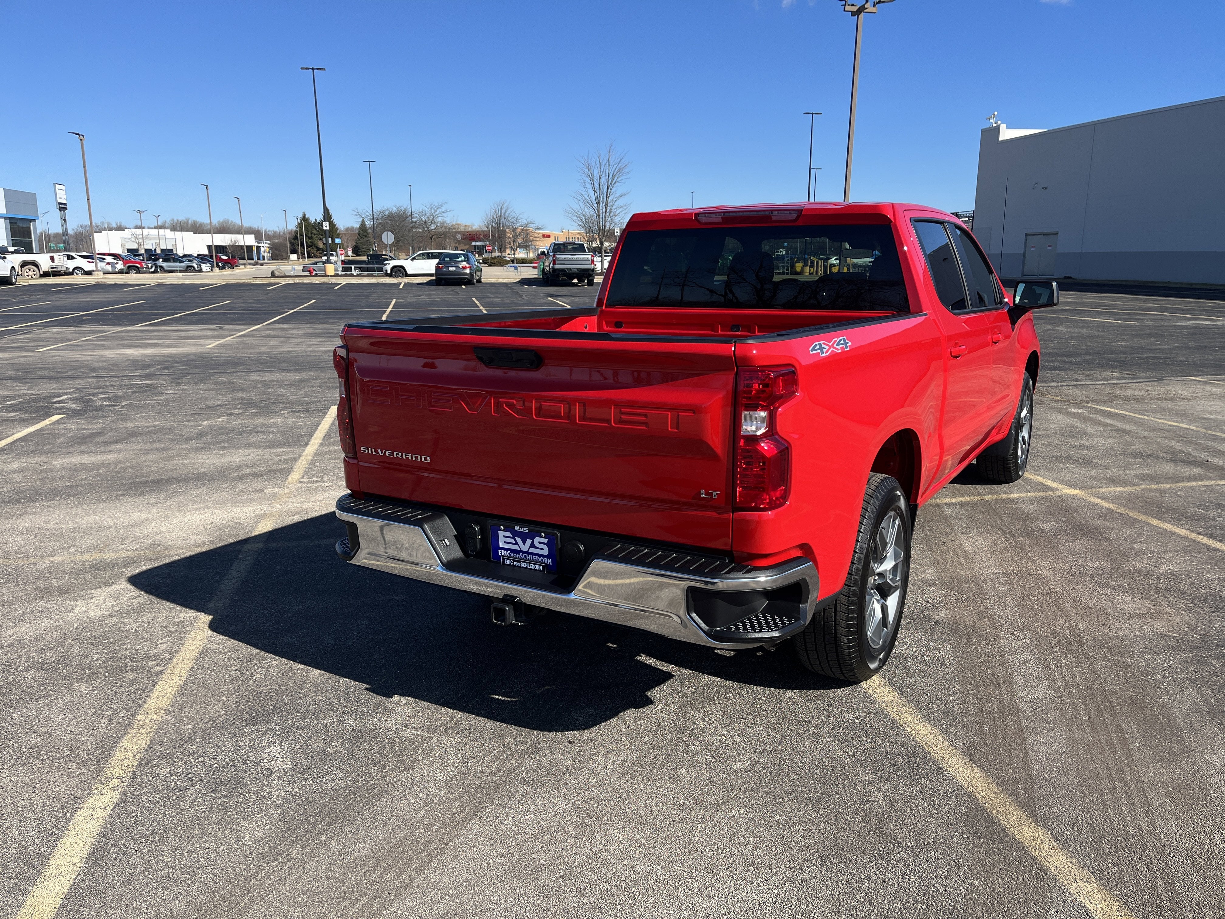 2026 Chevrolet Silverado 1500 LT (2FL)