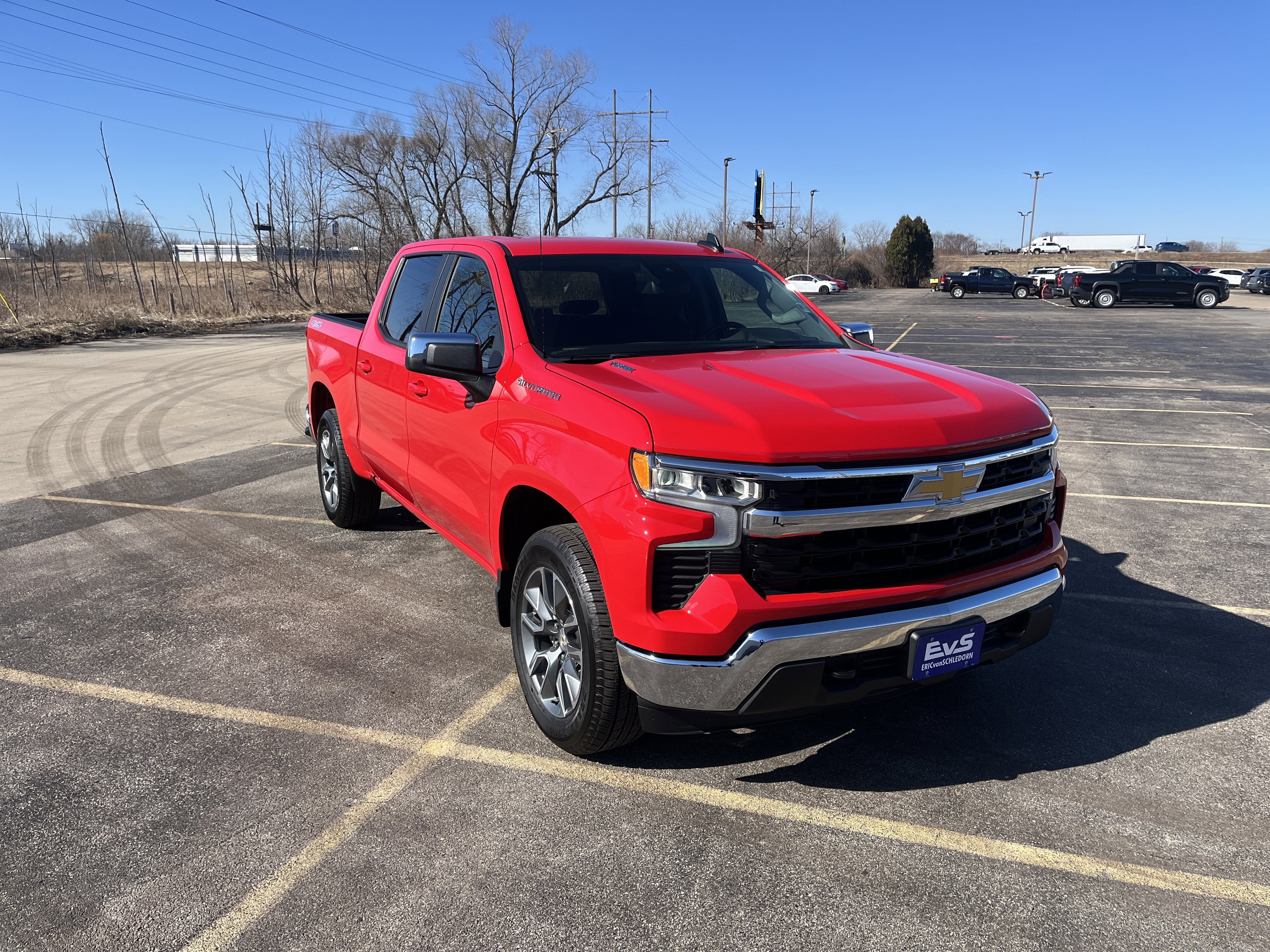 2026 Chevrolet Silverado 1500 LT (2FL)