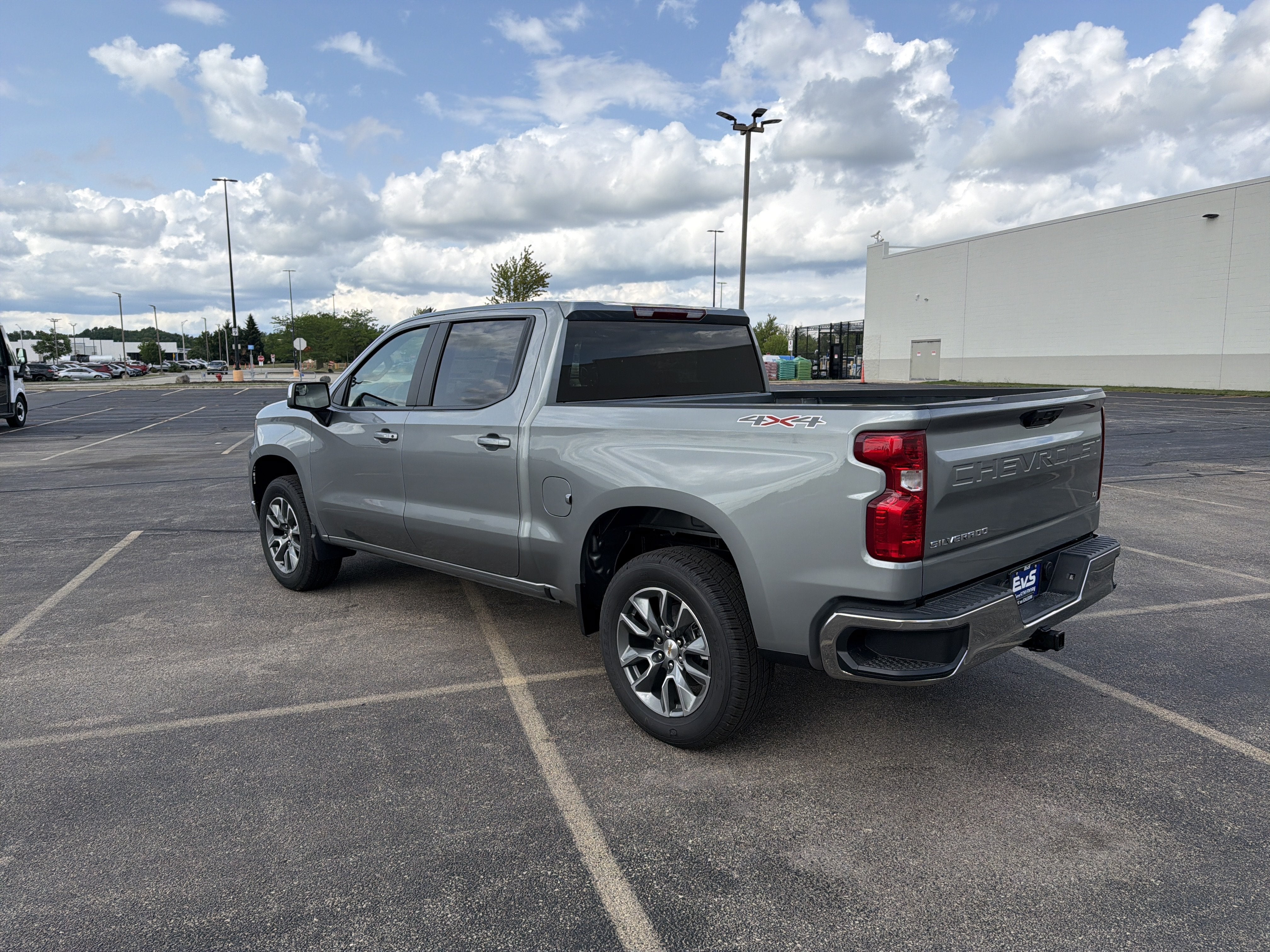 2026 Chevrolet Silverado 1500 LT (2FL)