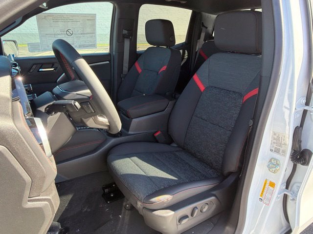 2026 Chevrolet Colorado Z71 - Photo 11
