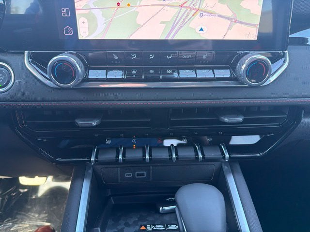 2026 Chevrolet Colorado Z71 - Photo 17