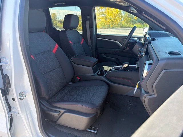 2026 Chevrolet Colorado Z71 - Photo 29