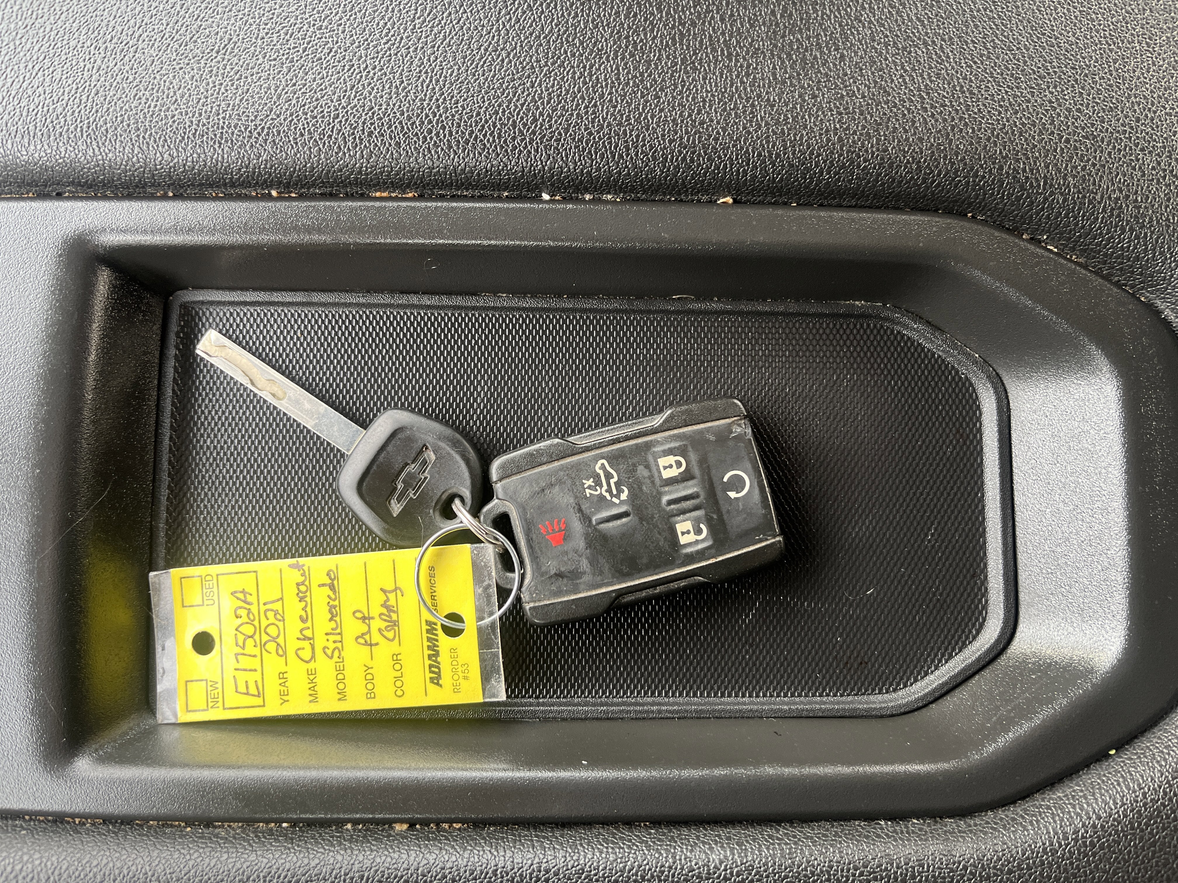 2021 Chevrolet Silverado 1500 Custom