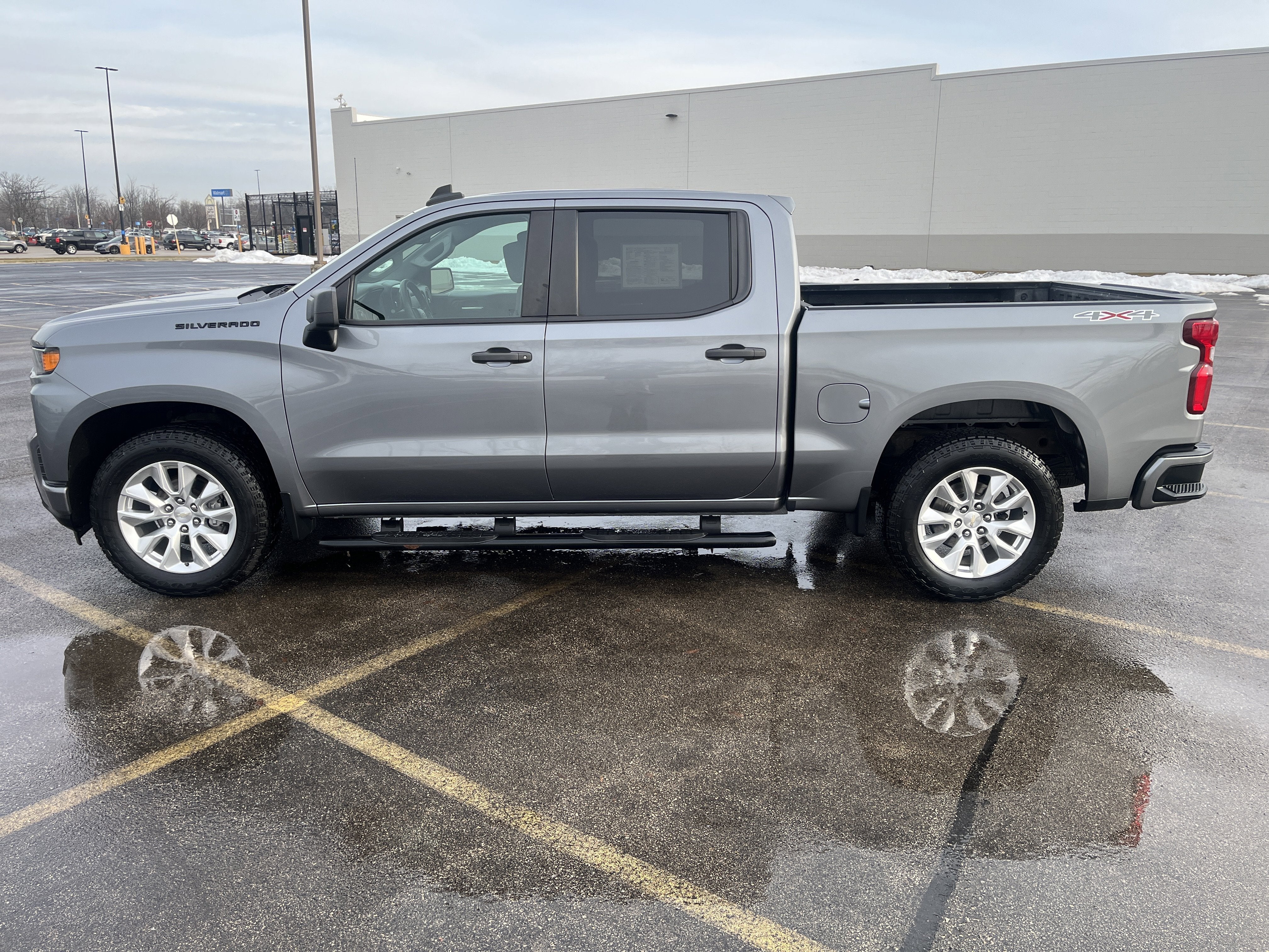 2021 Chevrolet Silverado 1500 Custom
