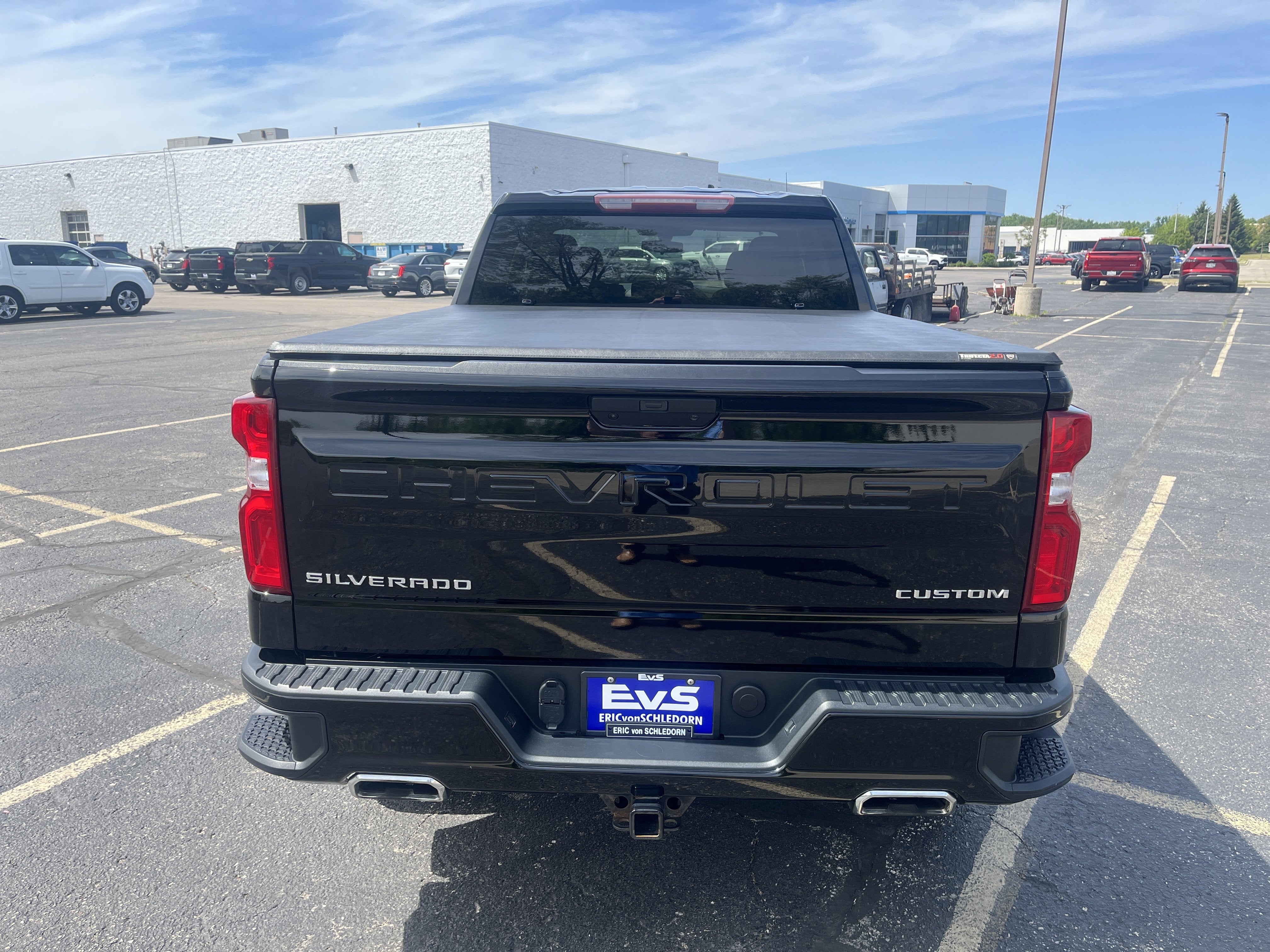 2020 Chevrolet Silverado 1500 Custom Trail Boss