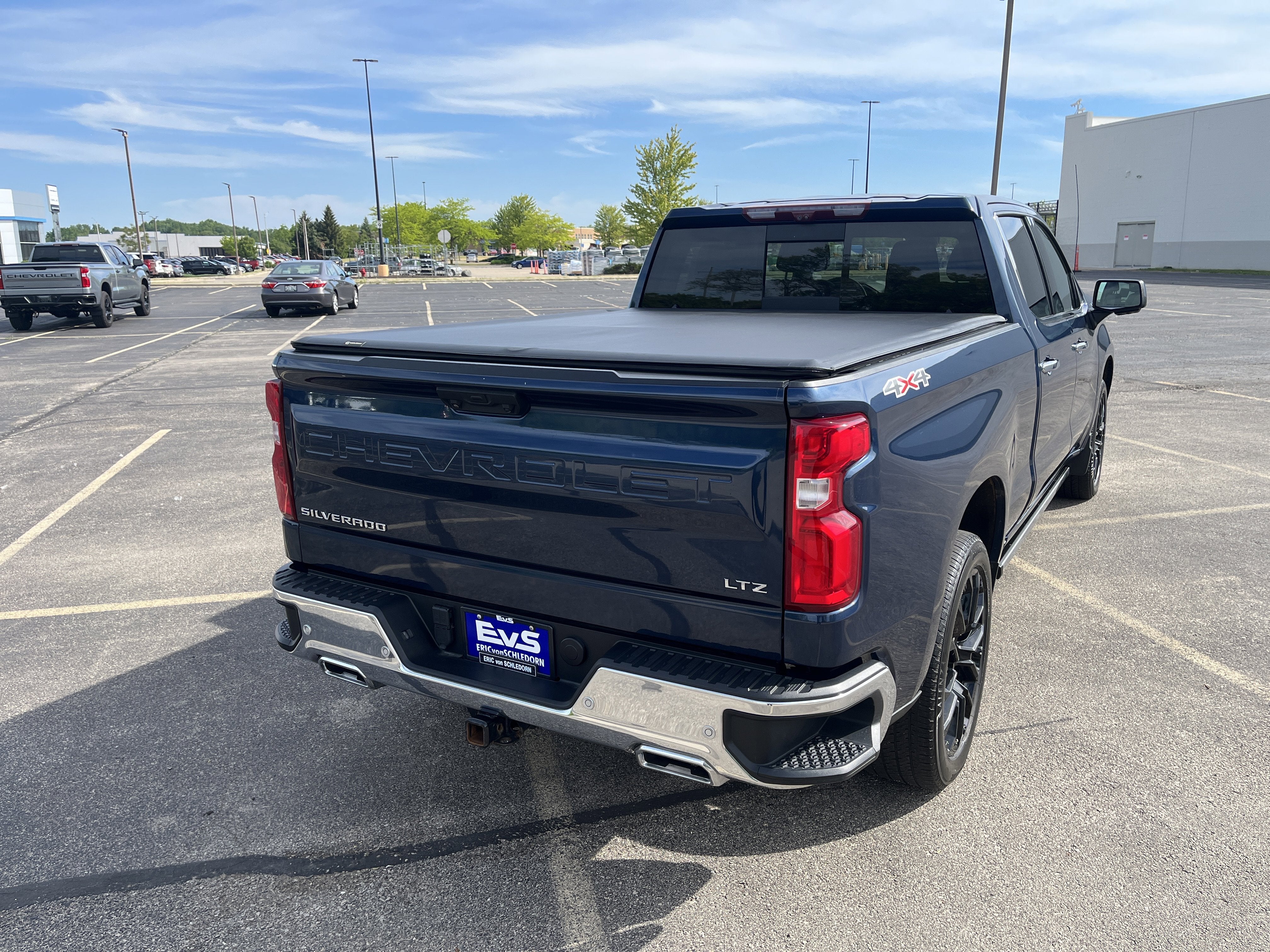 2023 Chevrolet Silverado 1500 LTZ