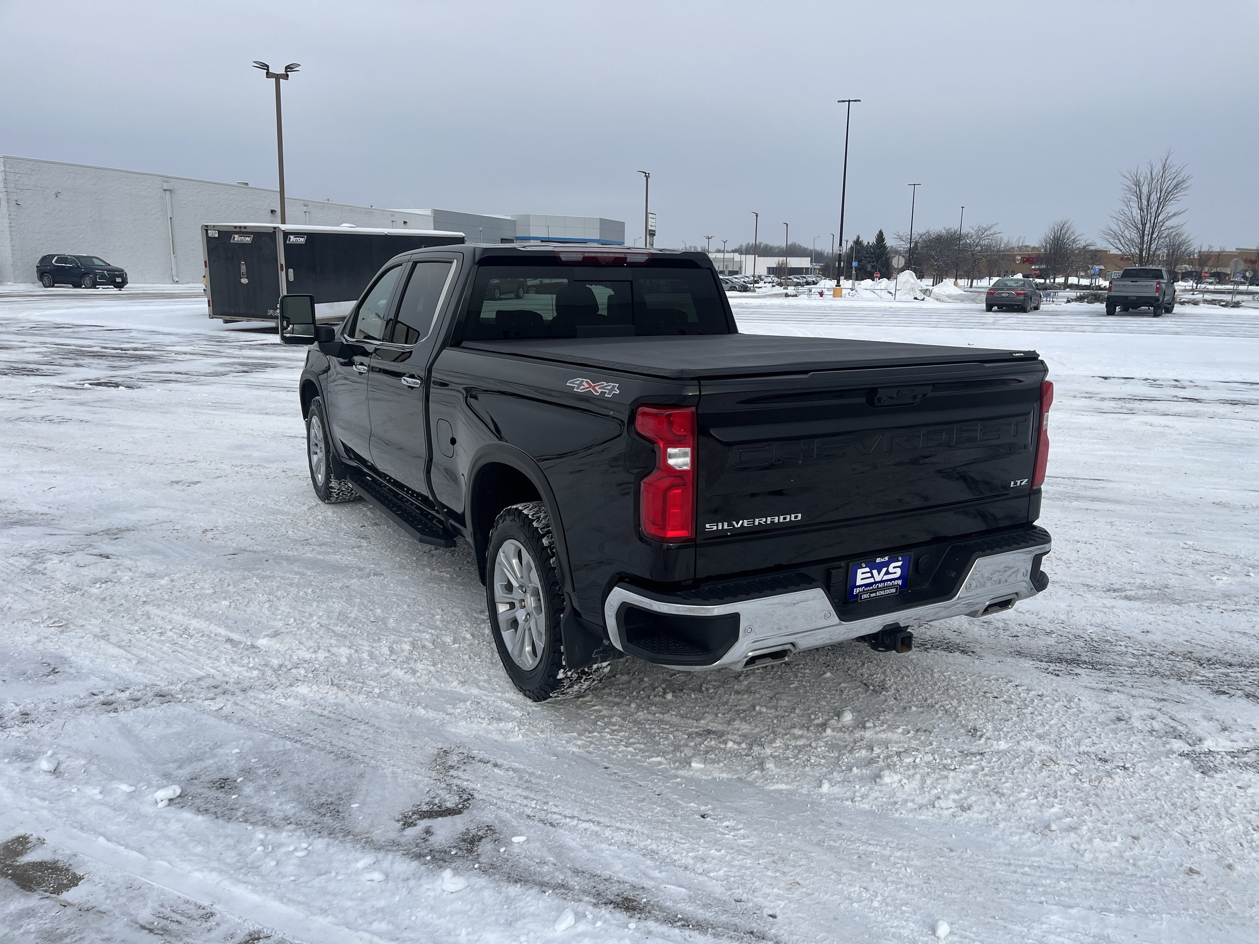 2025 Chevrolet Silverado 1500 LTZ