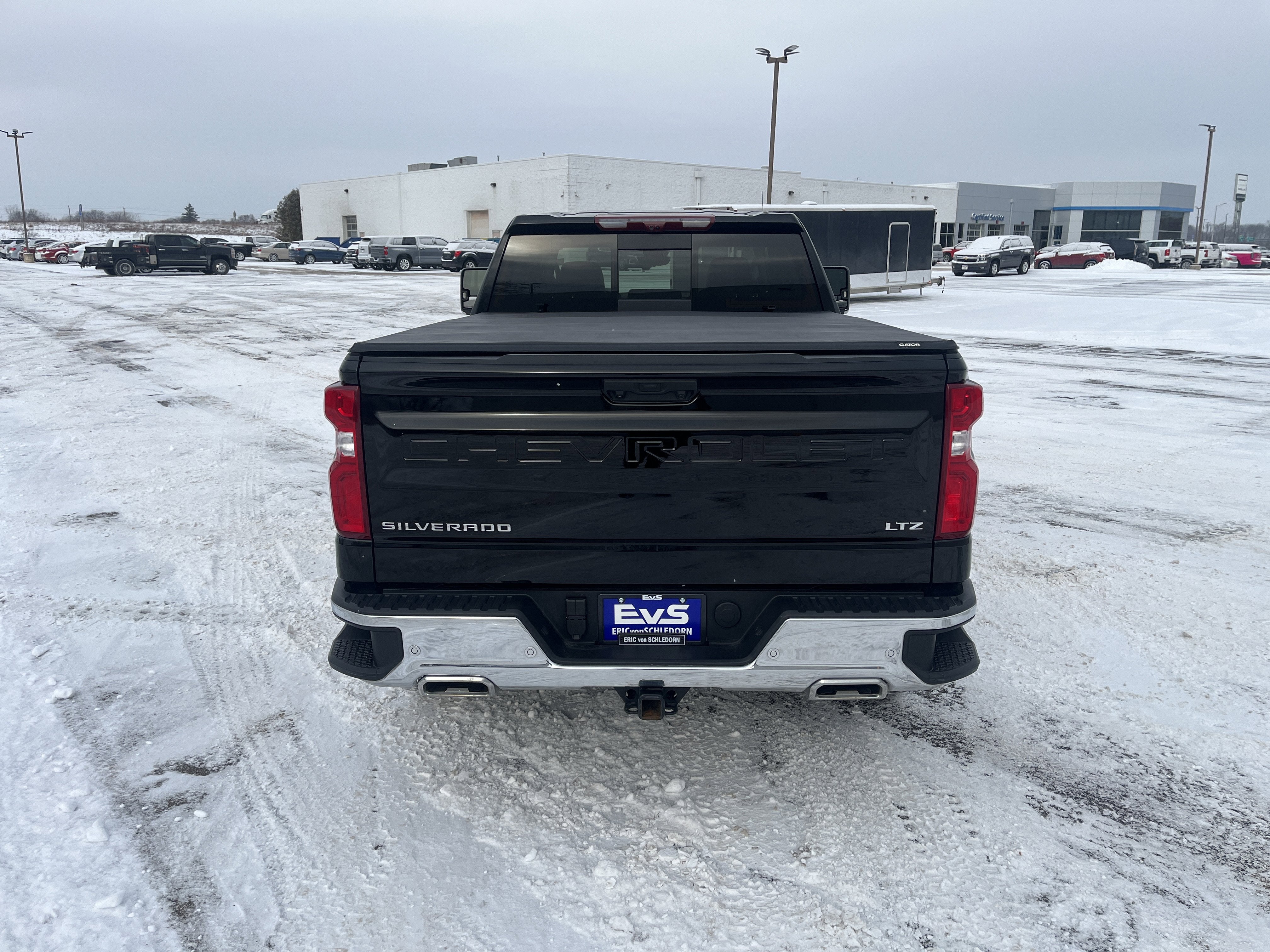 2025 Chevrolet Silverado 1500 LTZ