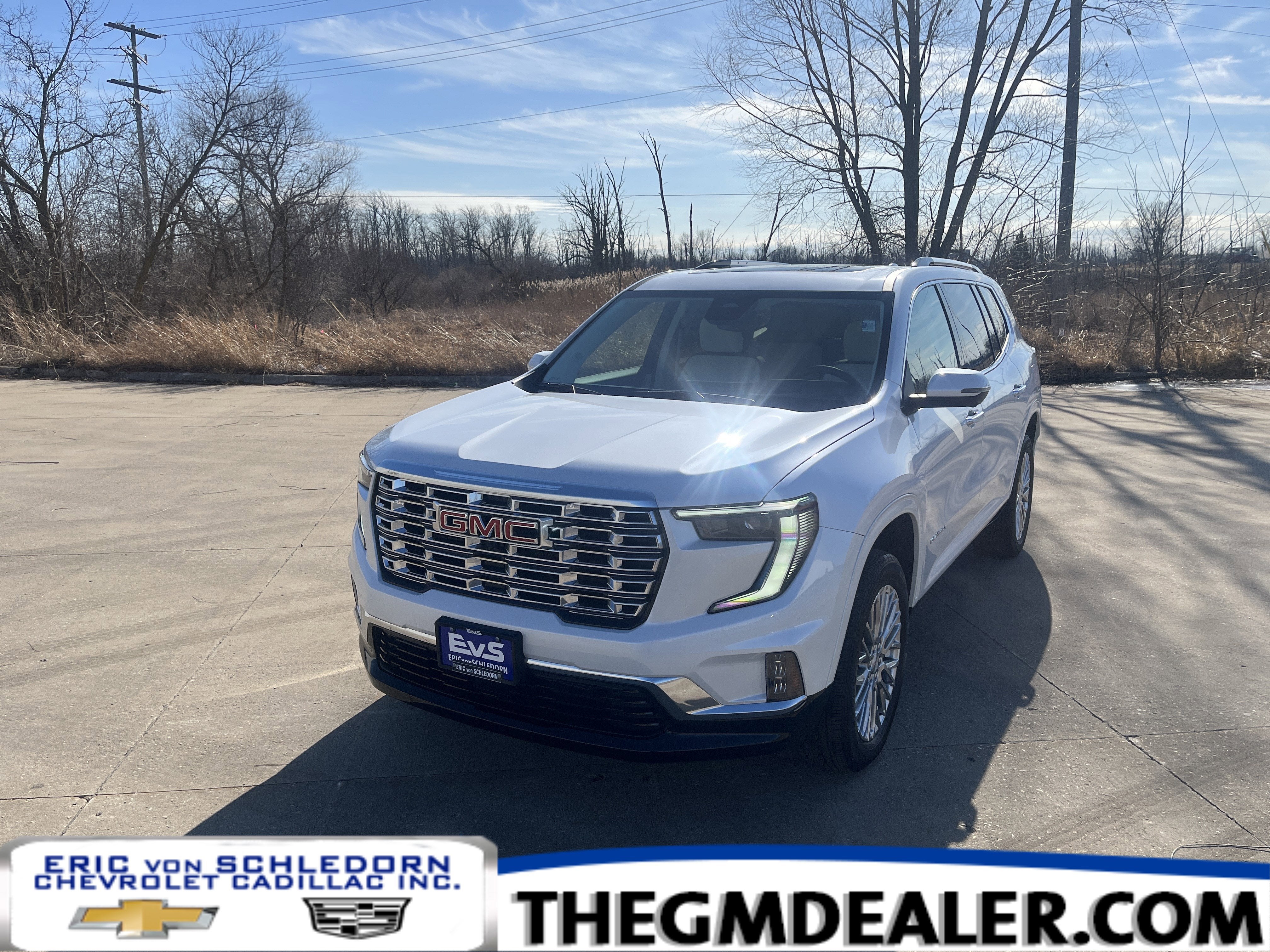 2025 GMC Acadia Denali