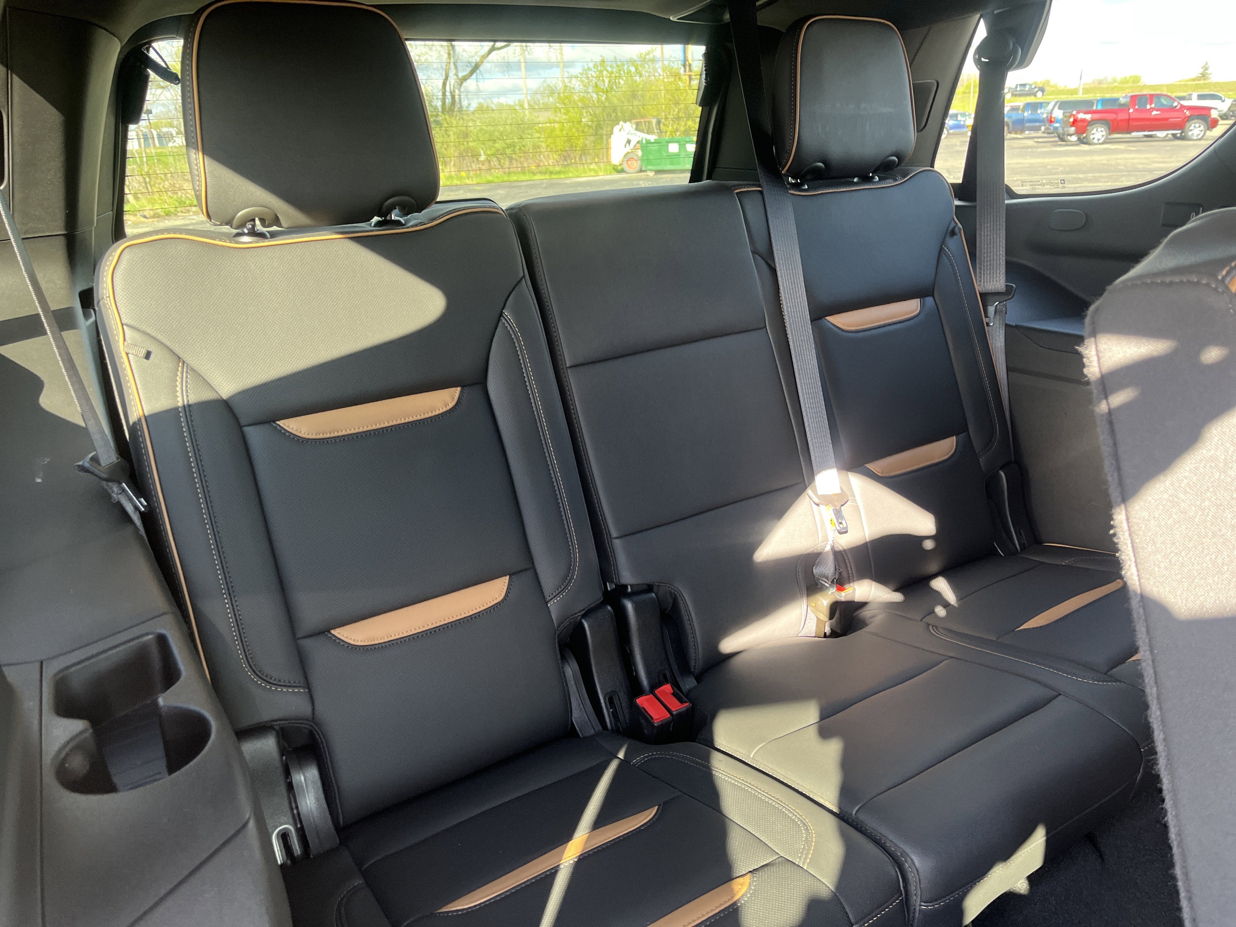2024 GMC Yukon AT4