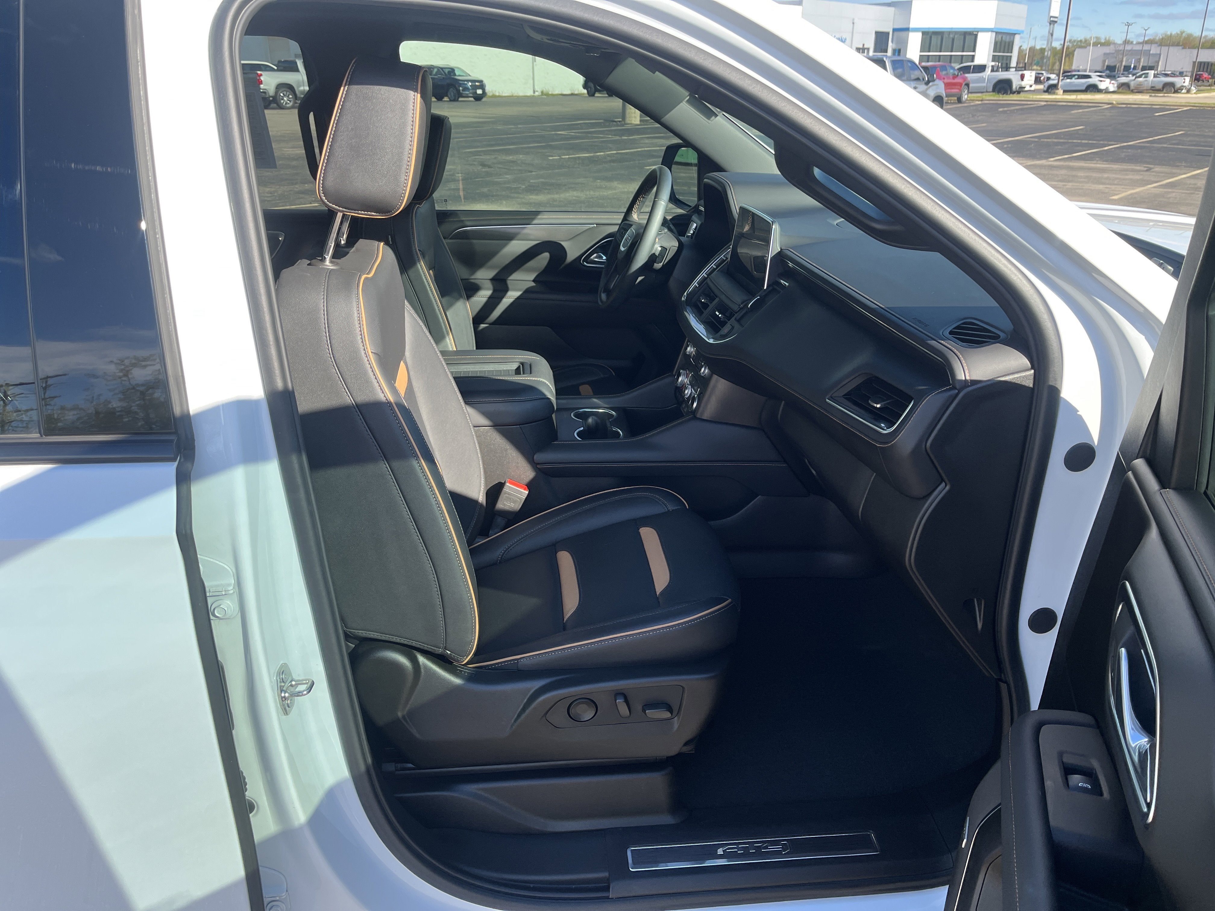 2024 GMC Yukon AT4