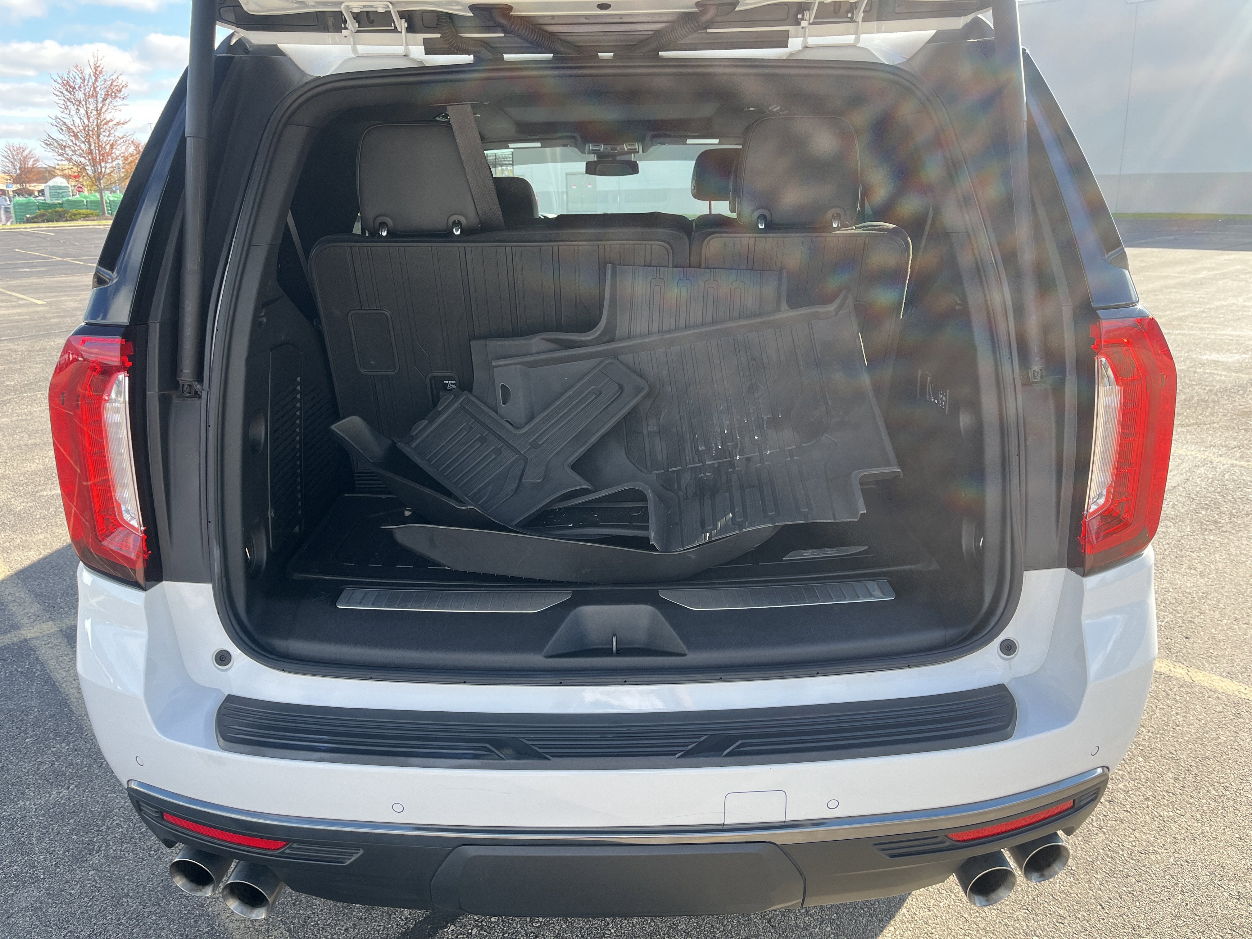 2024 GMC Yukon AT4