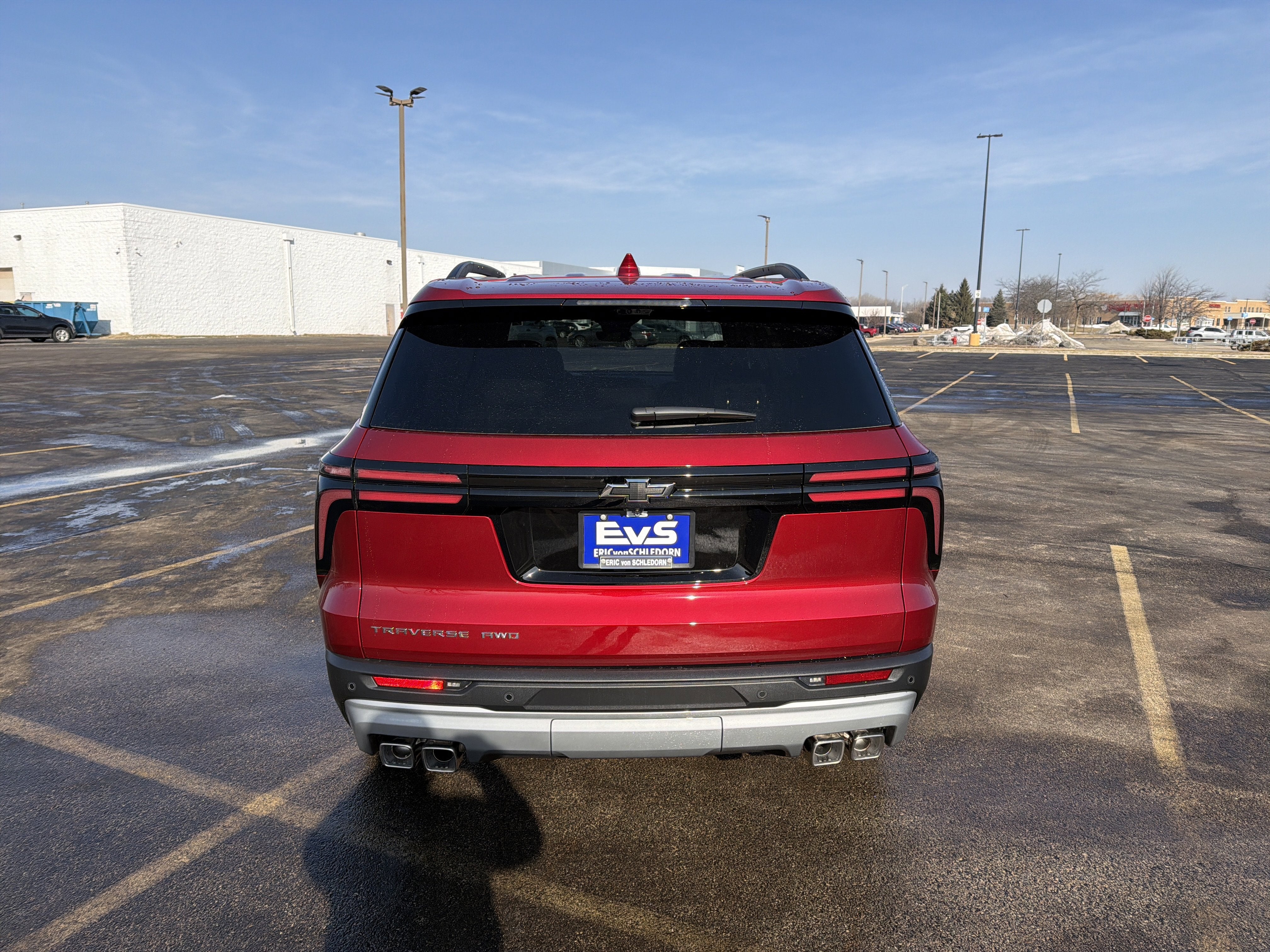 2026 Chevrolet Traverse LT