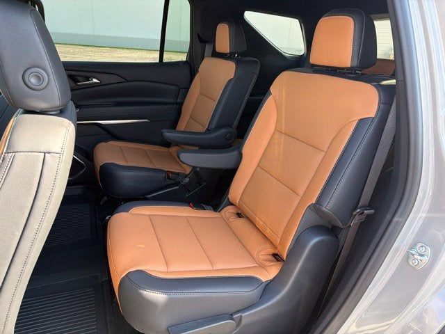 2027 Chevrolet Traverse Z71 - Photo 26