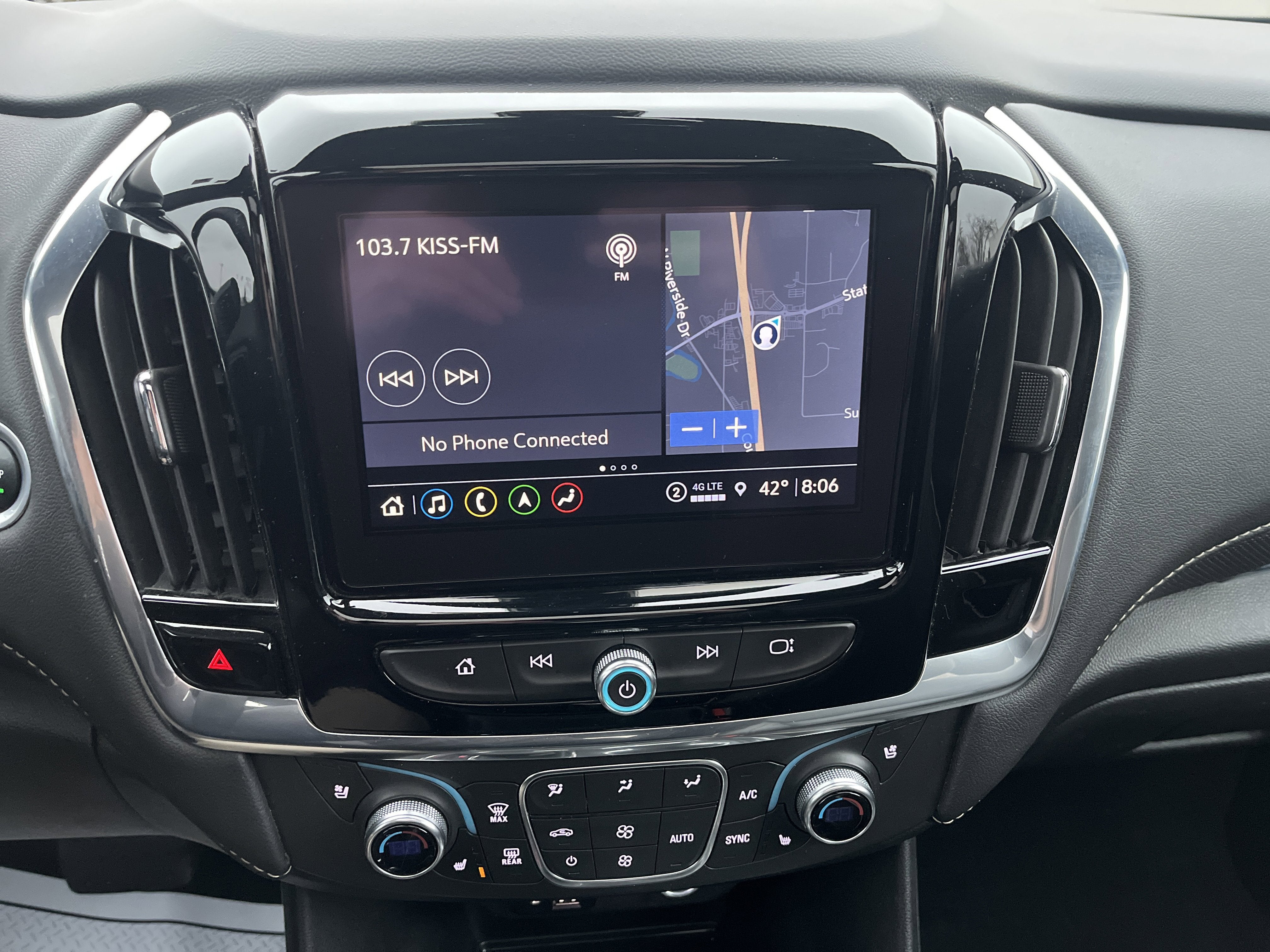 2023 Chevrolet Traverse Premier