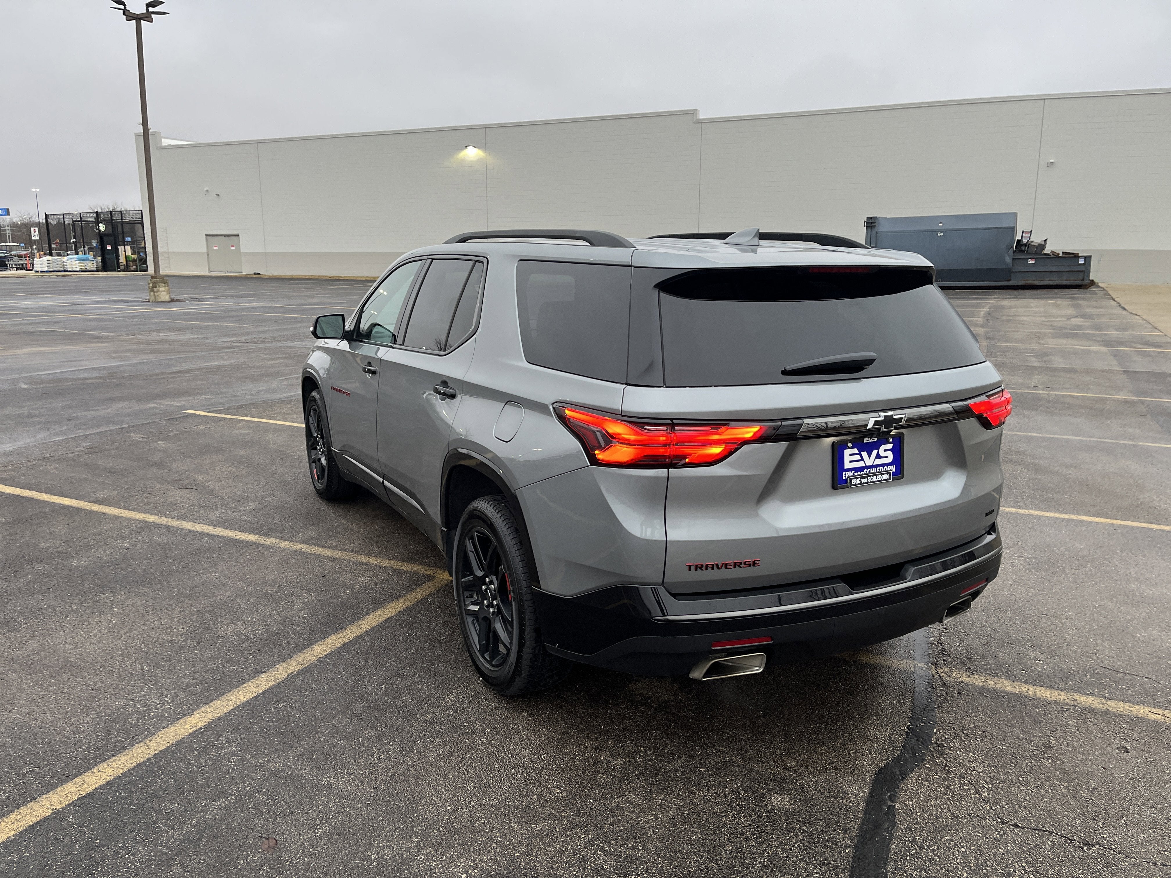 2023 Chevrolet Traverse Premier