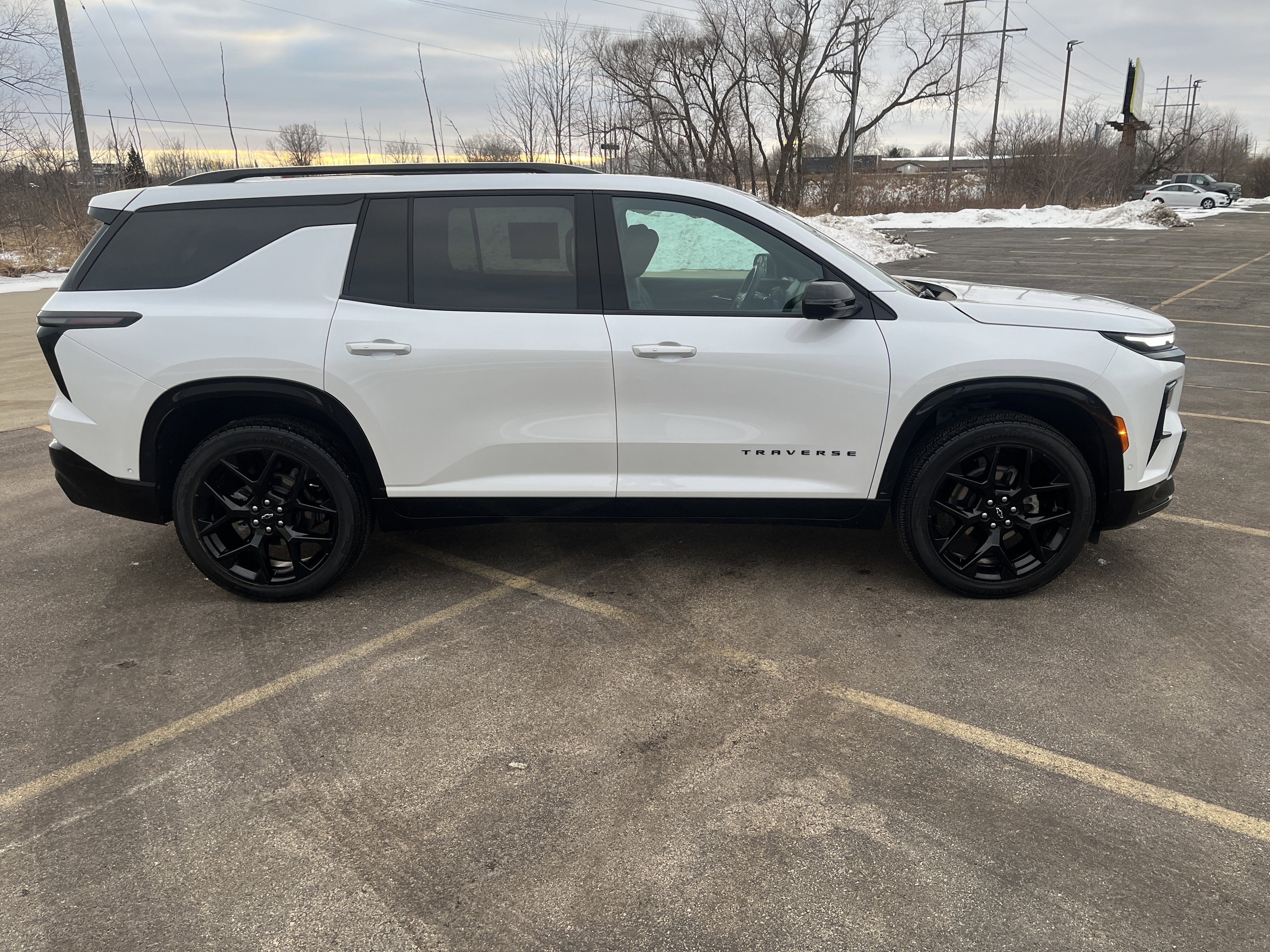 2024 Chevrolet Traverse RS