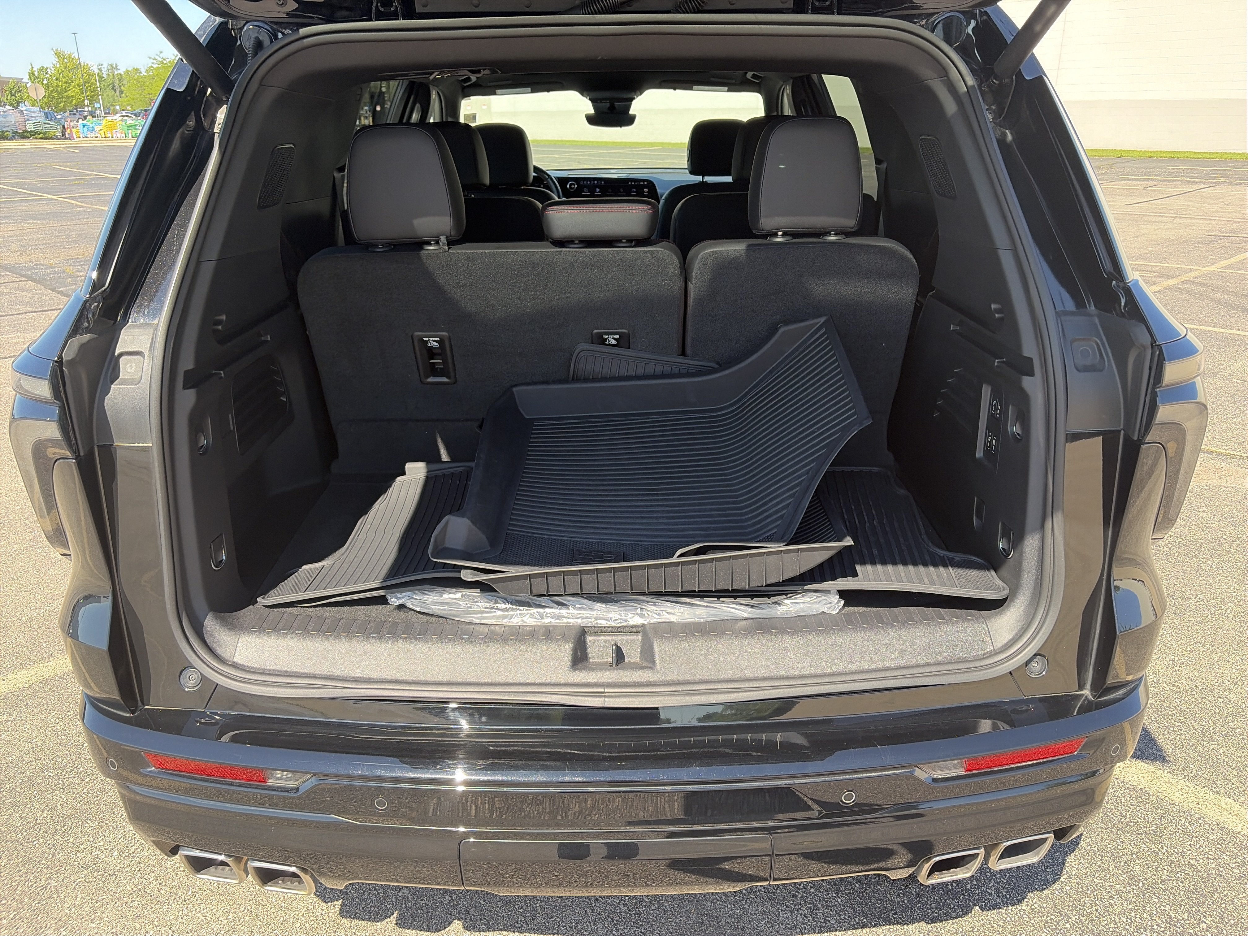 2025 Chevrolet Traverse RS