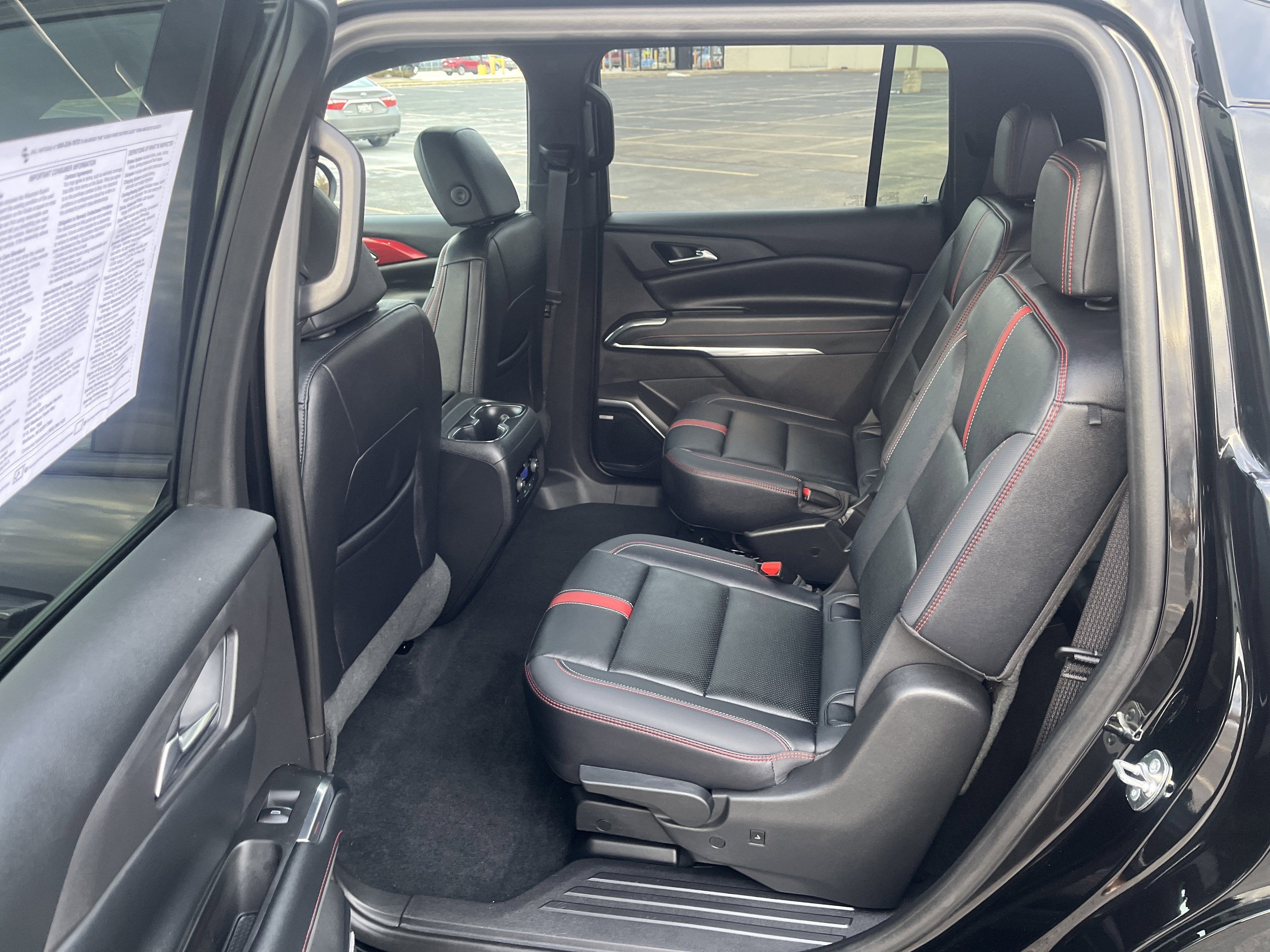 2025 Chevrolet Traverse RS