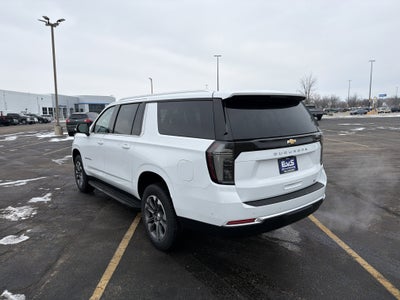 2026 Chevrolet Suburban LT