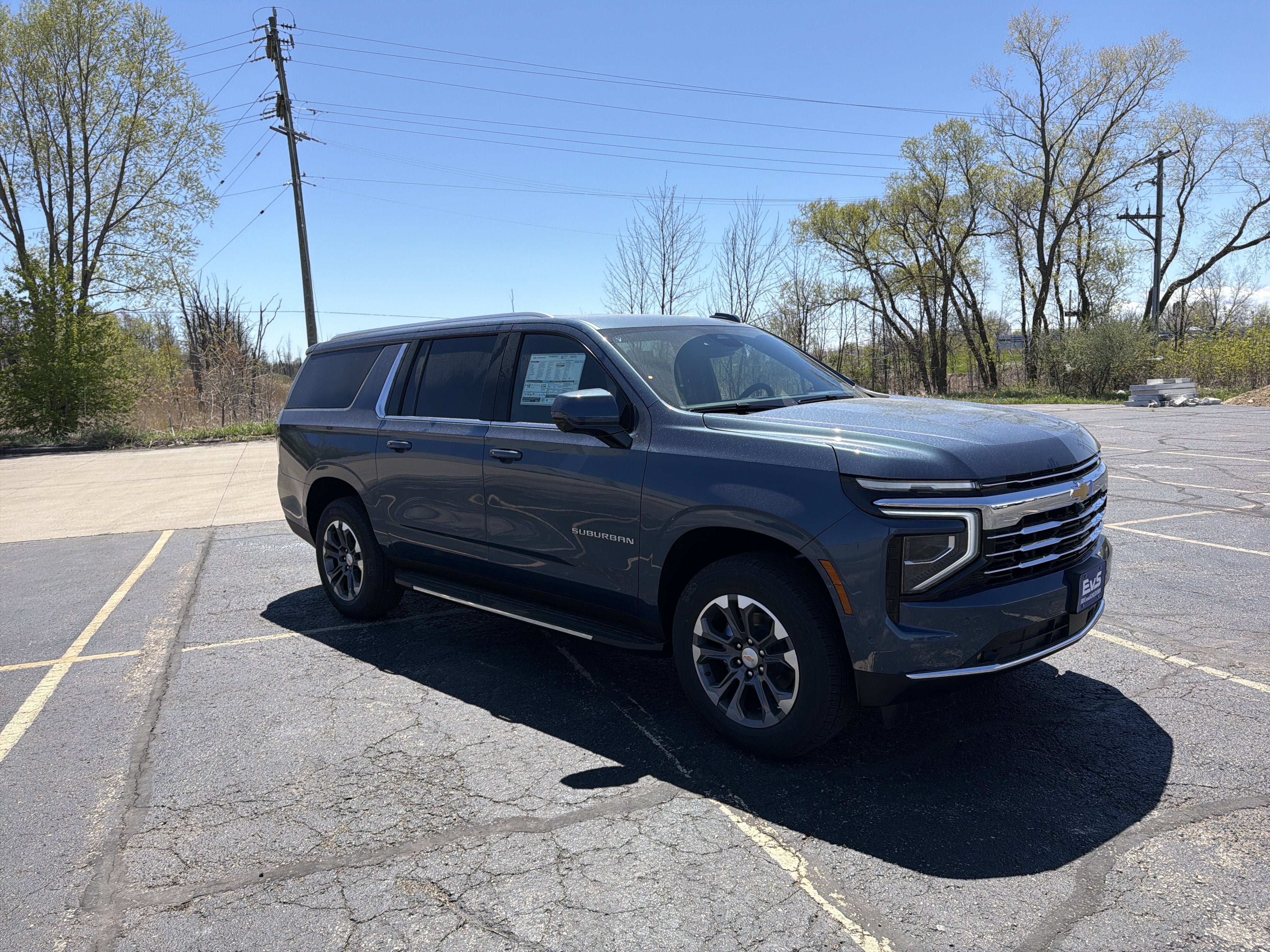 2026 Chevrolet Suburban LT