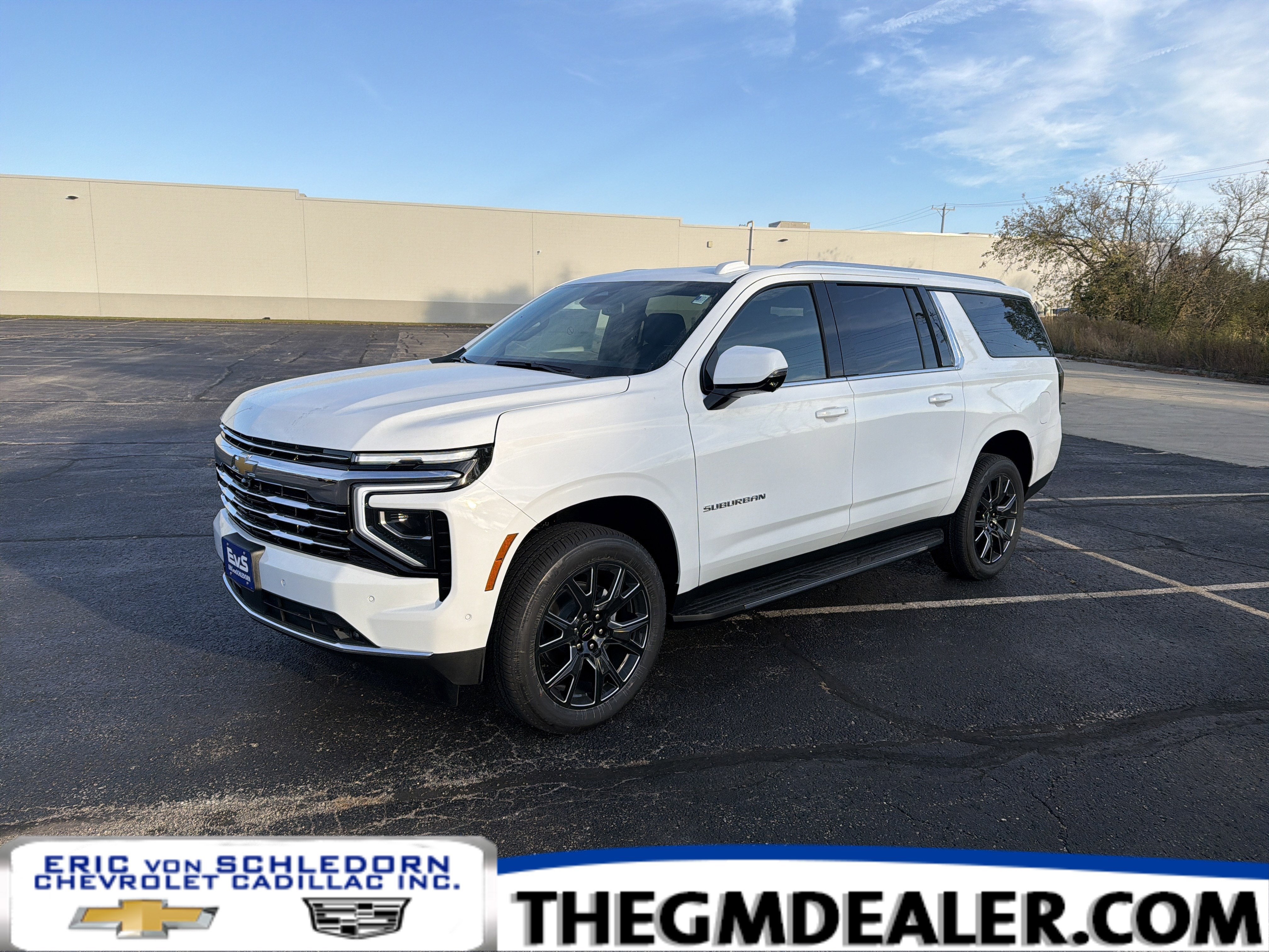 2026 Chevrolet Suburban LT