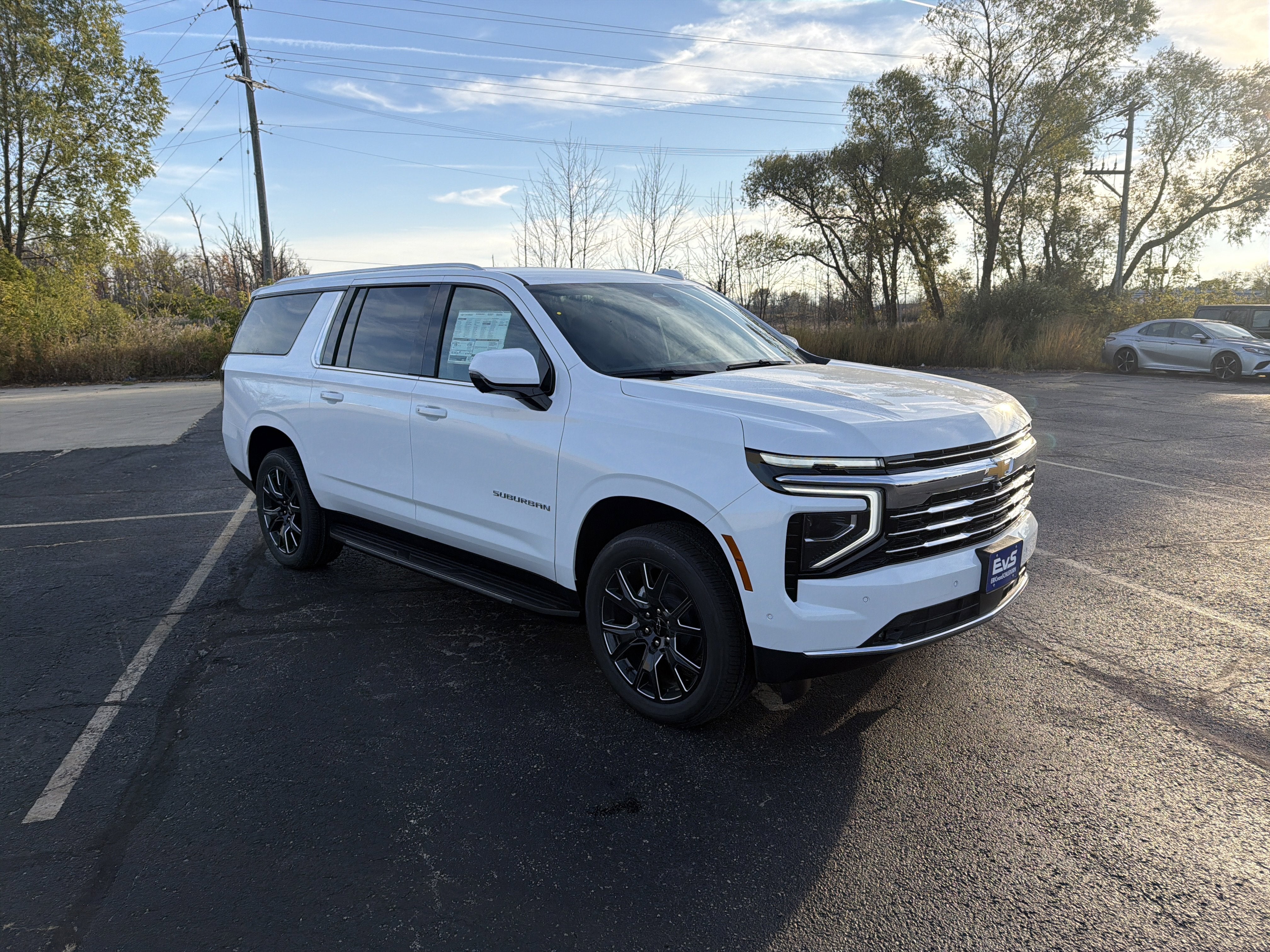 2026 Chevrolet Suburban LT