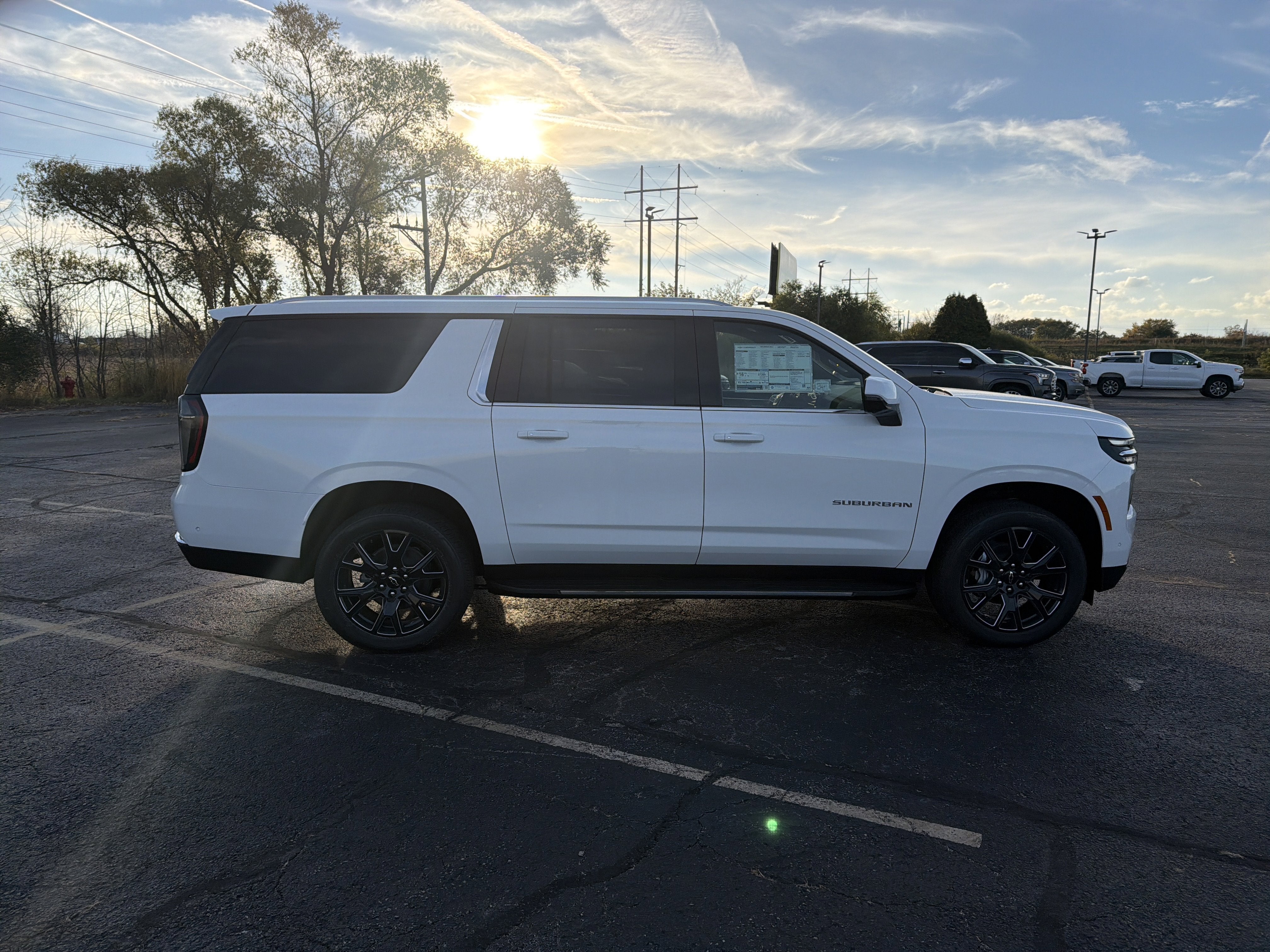 2026 Chevrolet Suburban LT