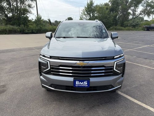 2025 Chevrolet Suburban LT