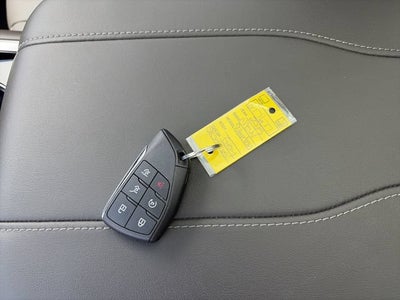 2025 Chevrolet Suburban LT