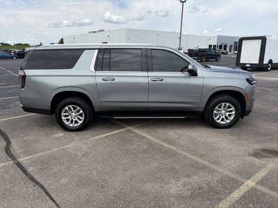 2025 Chevrolet Suburban LT