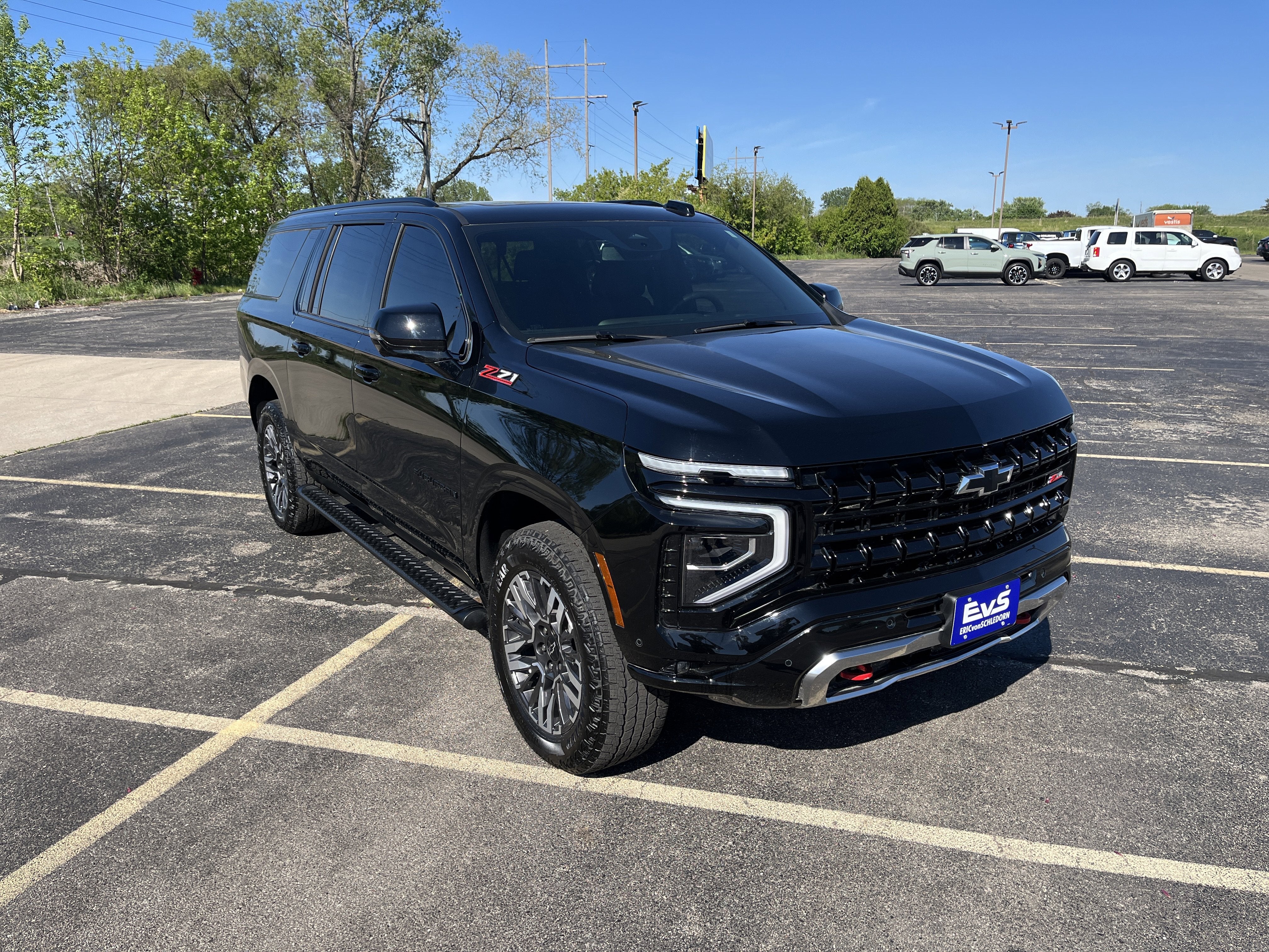 2025 Chevrolet Suburban Z71