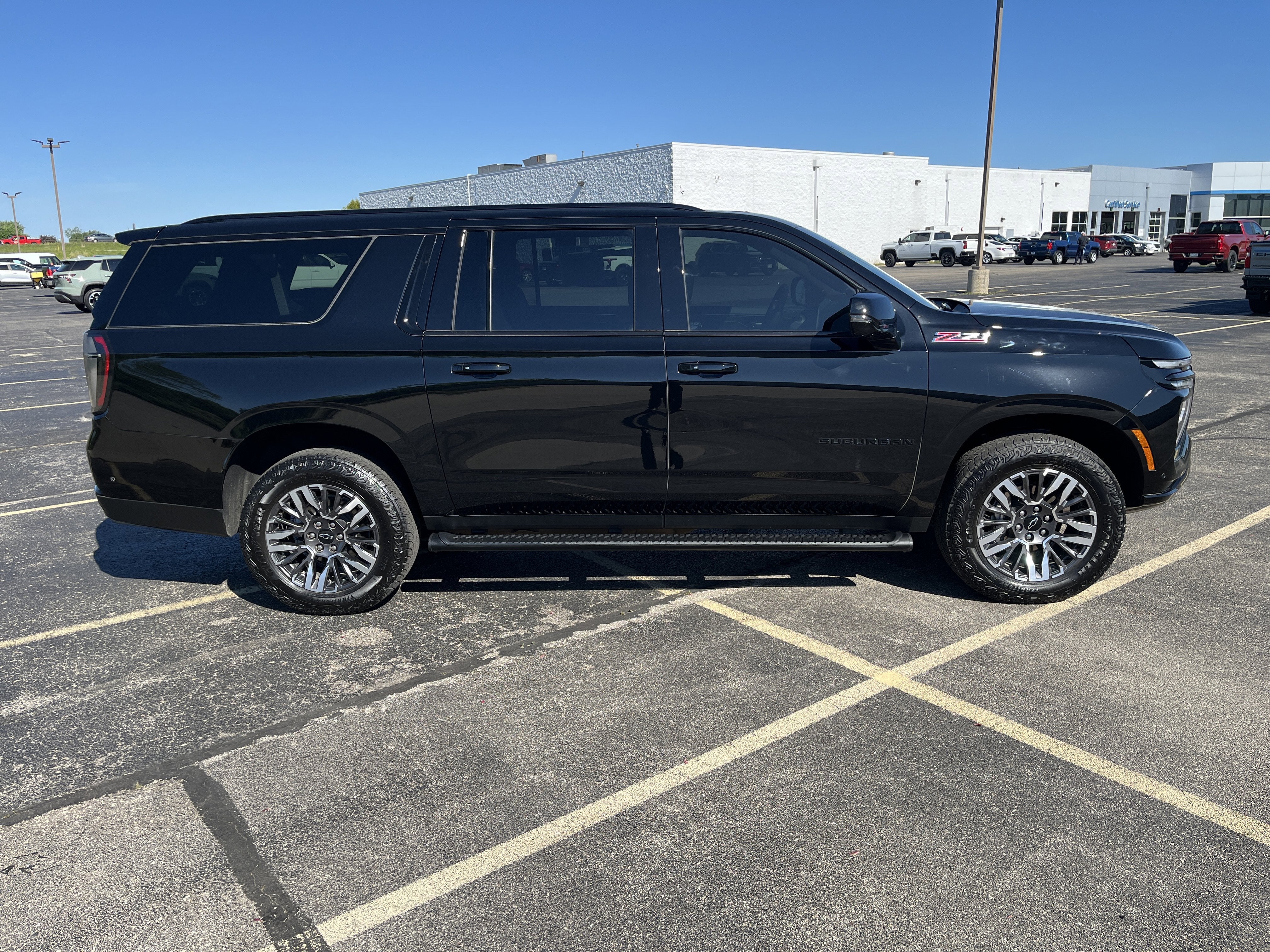 2025 Chevrolet Suburban Z71