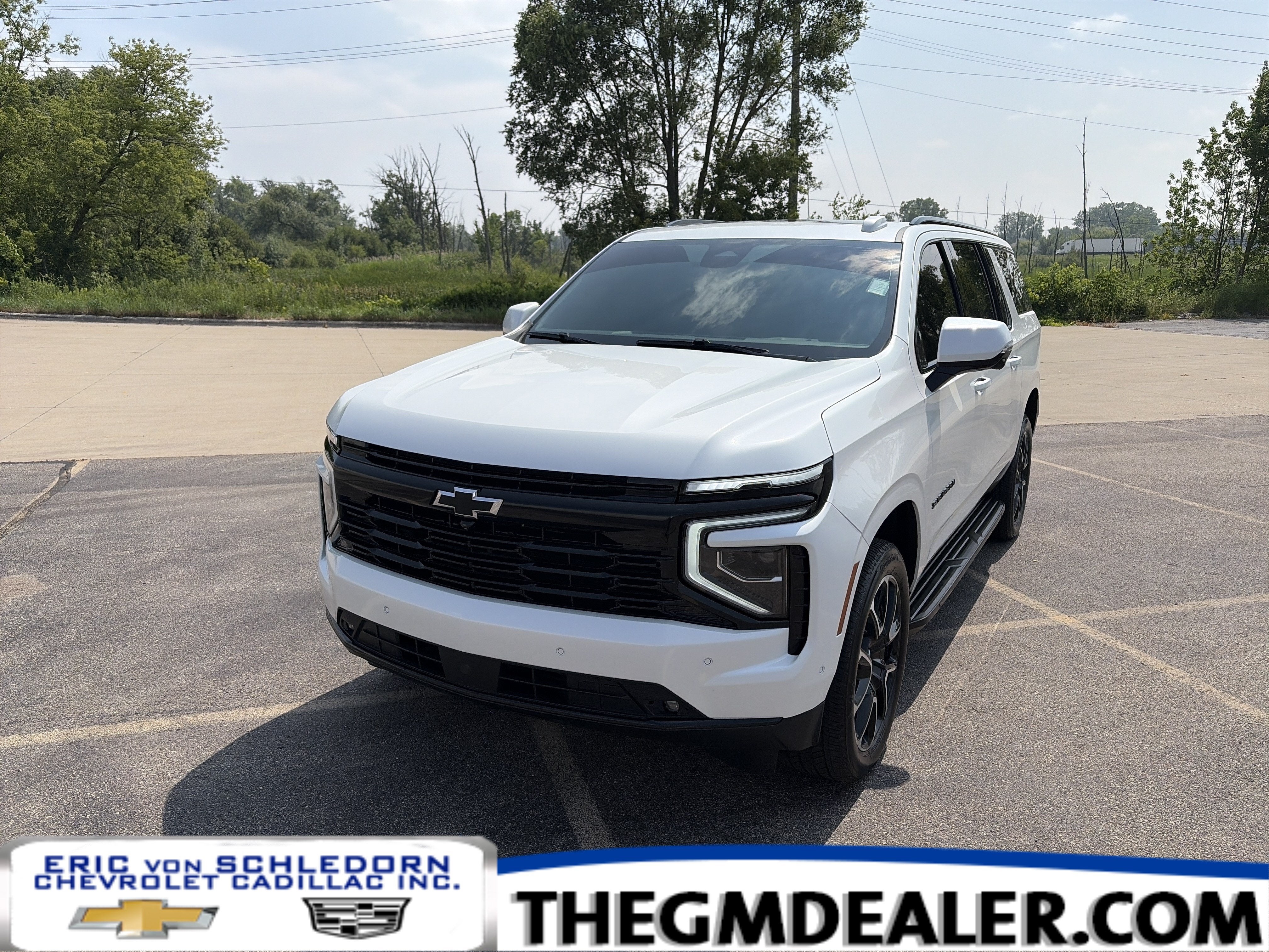 2025 Chevrolet Suburban RST