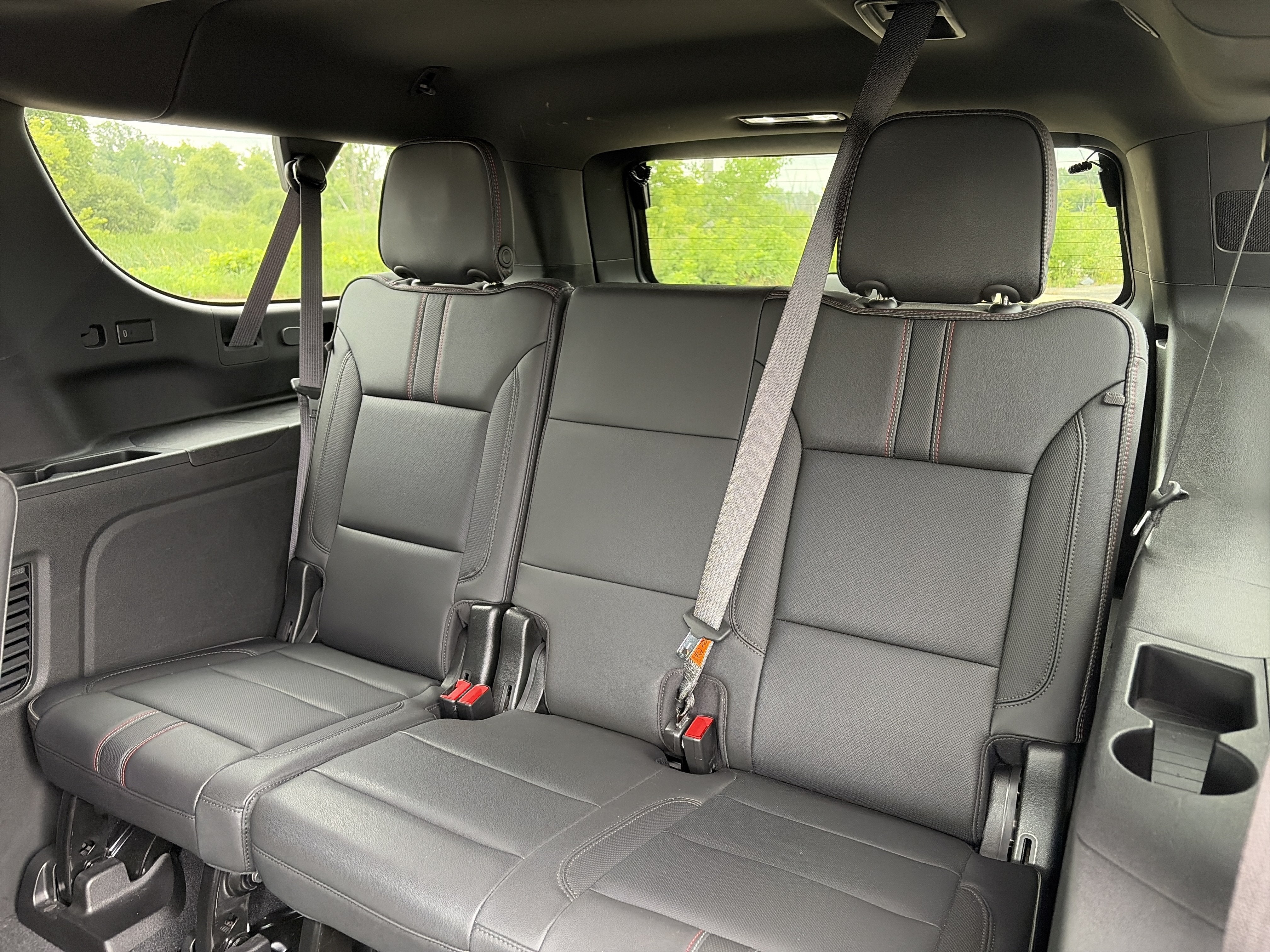 2021 Chevrolet Suburban RST