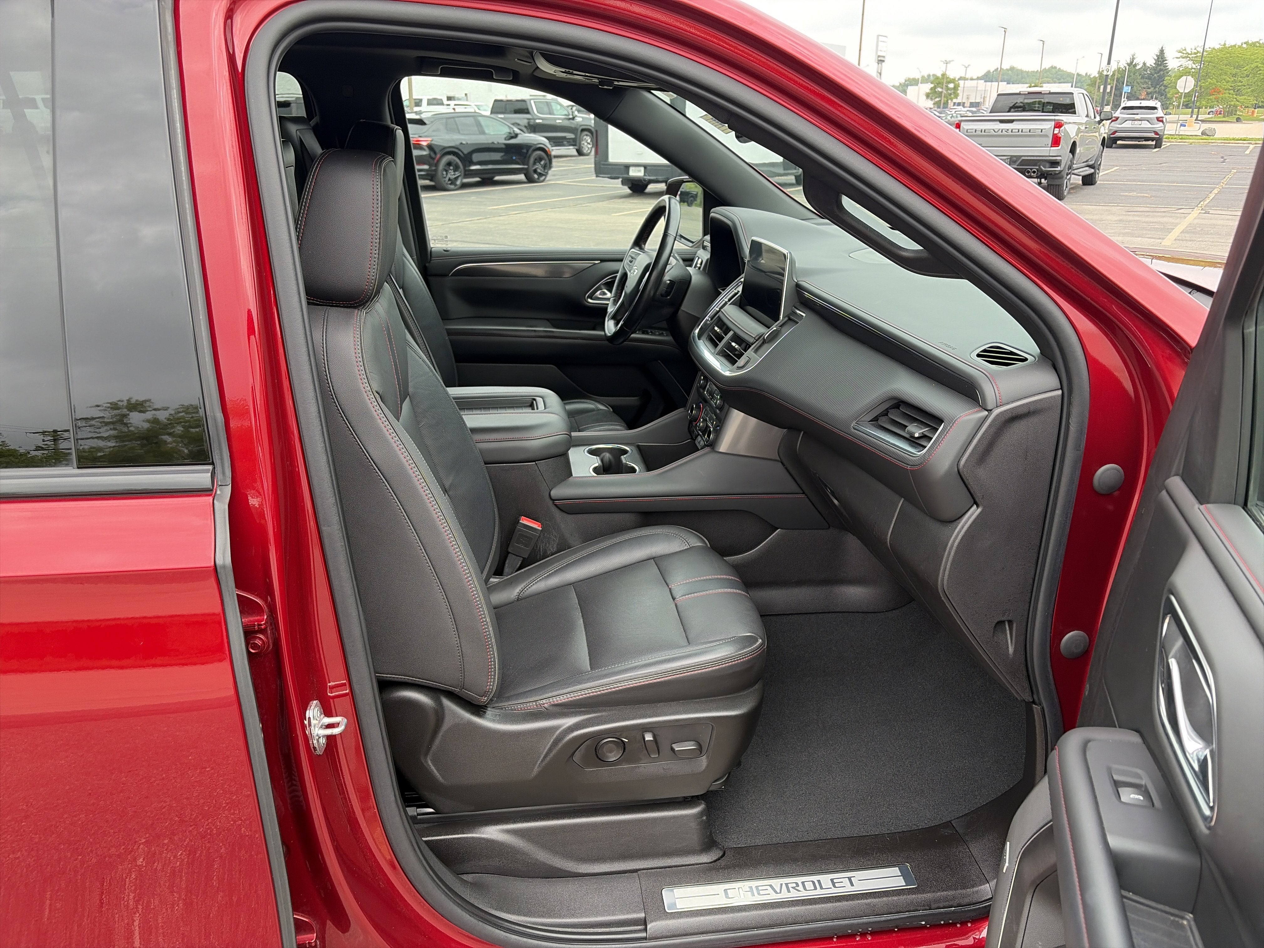 2021 Chevrolet Suburban RST