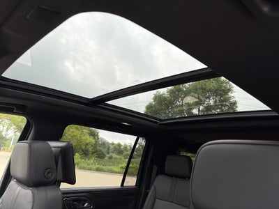 2021 Chevrolet Suburban RST